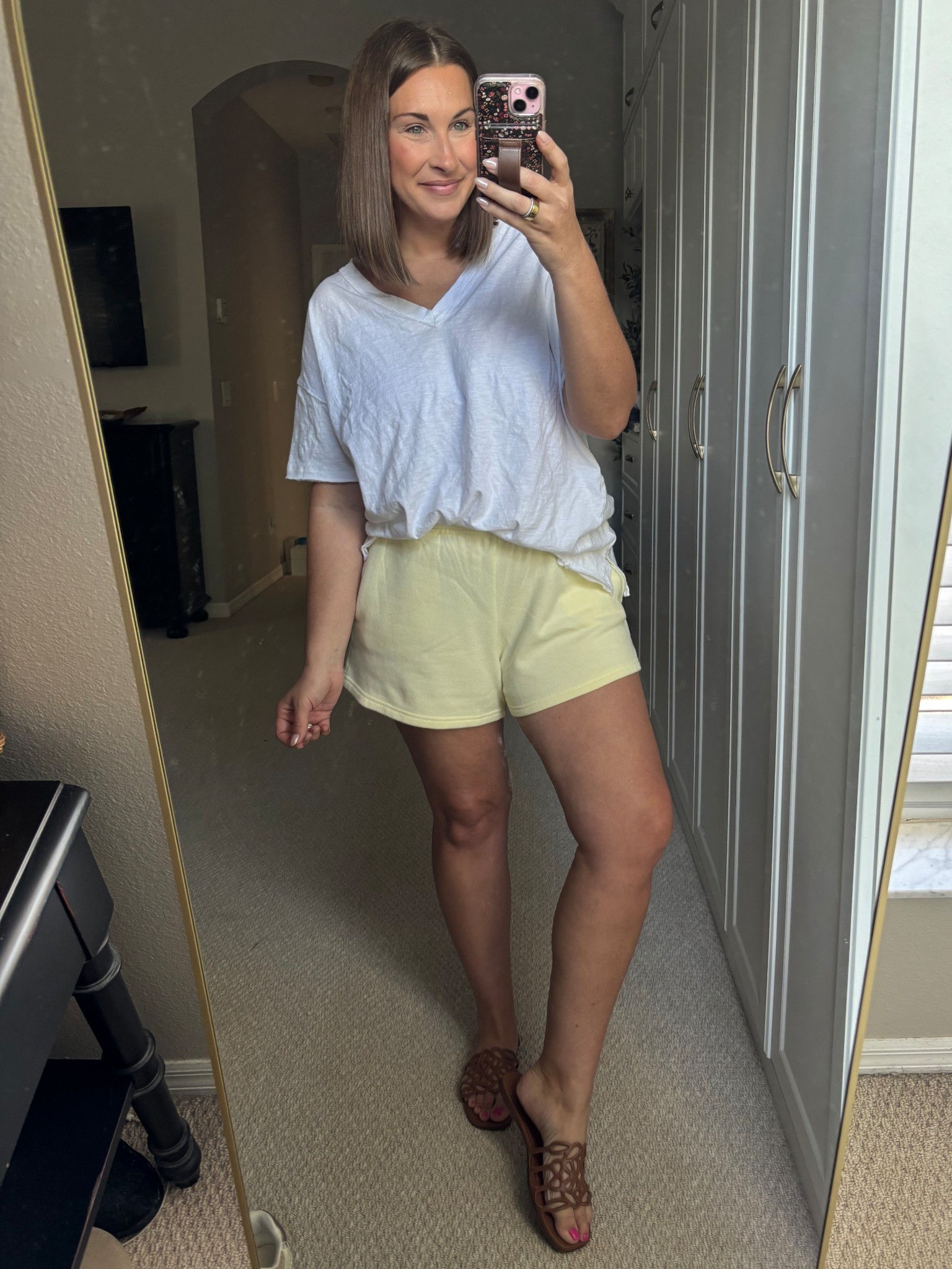 Cute comfies on a Sunday! @Aerie never misses & I’m always comfortable in their clothes 🫶🏻

TTS- medium 

#LTKselfcare #LTKootd #LTKMidsize