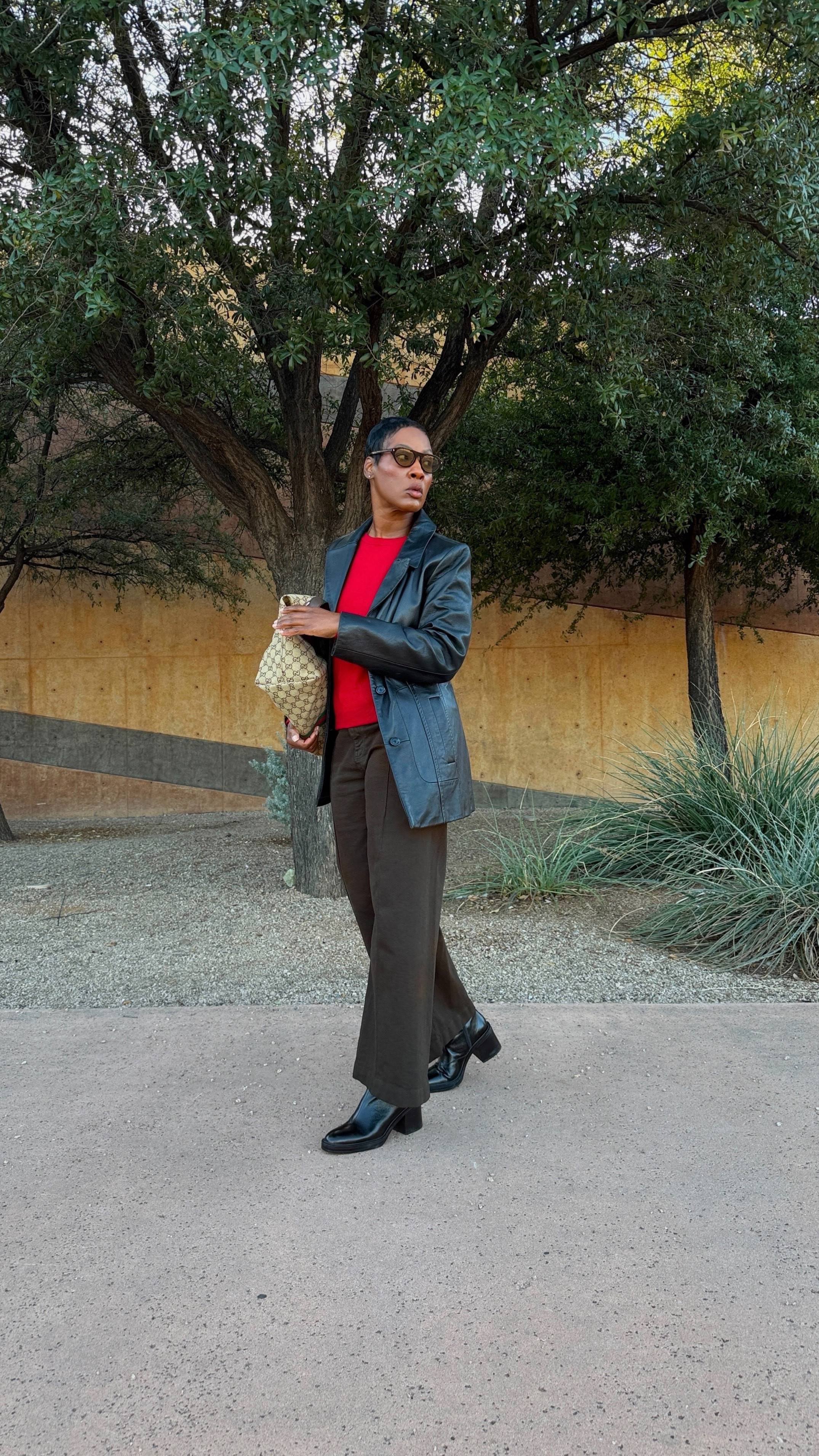 Minimal Fall Style. Wearing my favorite color combination. Vintage leather jacket red sweater and brown jeans. 

Zara Jeans 9632/253/717
Sweater 8851/171

#LTKootd #LTKMidsize #LTKU