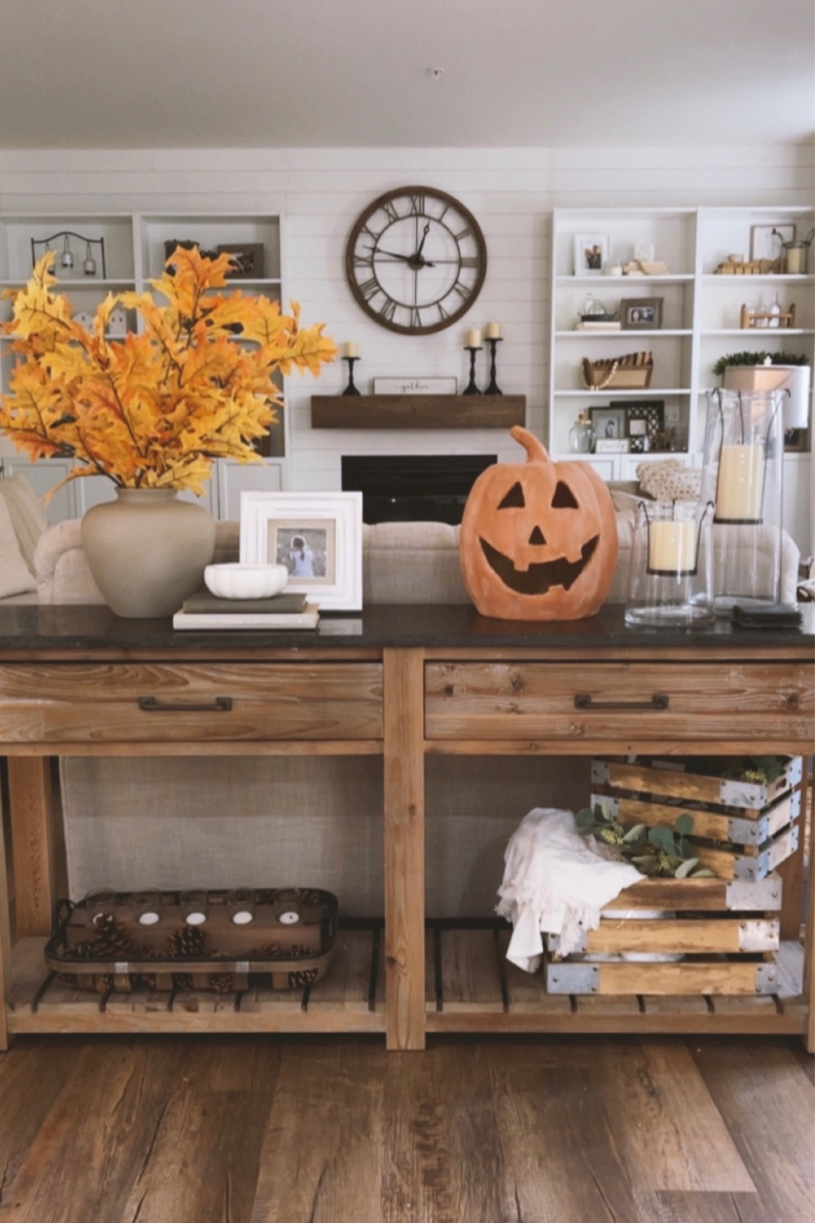 Fall home decor
Living room decor
Farmhouse style home decor
Fall decor 
Home style
Home
Home decor
Neutral decor
Halloween decor 

#LTKstyletip #LTKSeasonal #LTKhome