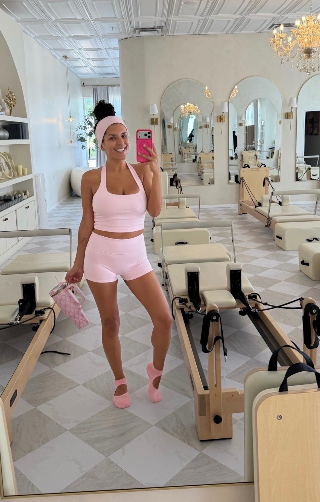 Pink pilates mornings are my favorite lately 🎀✨ The cutest set, the sweetest accessories, and a good workout to start the day.

#PilatesStyle #WorkoutWear #PinkAesthetic #ActivewearStyle #PilatesGirl #FitnessFashion #MatchingSet #AthleisureStyle #PinkOutfit #LTKActive

#LTKdayinmylife #LTKfitnessgoals #LTKmorningroutine