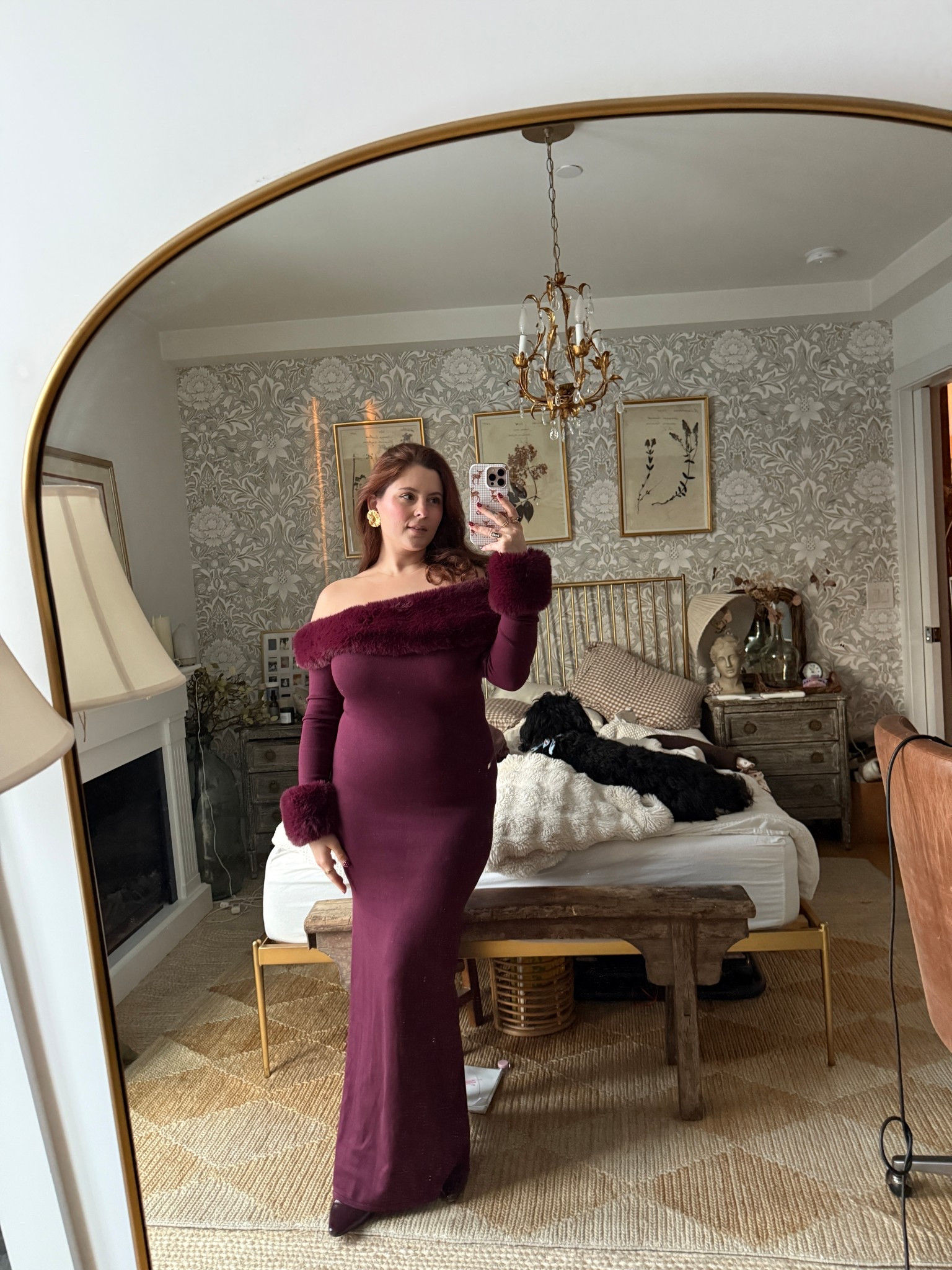 Meshiki burgundy faux fur maxi dresss

#LTKValentine #LTKMidsize #LTKSaleAlert