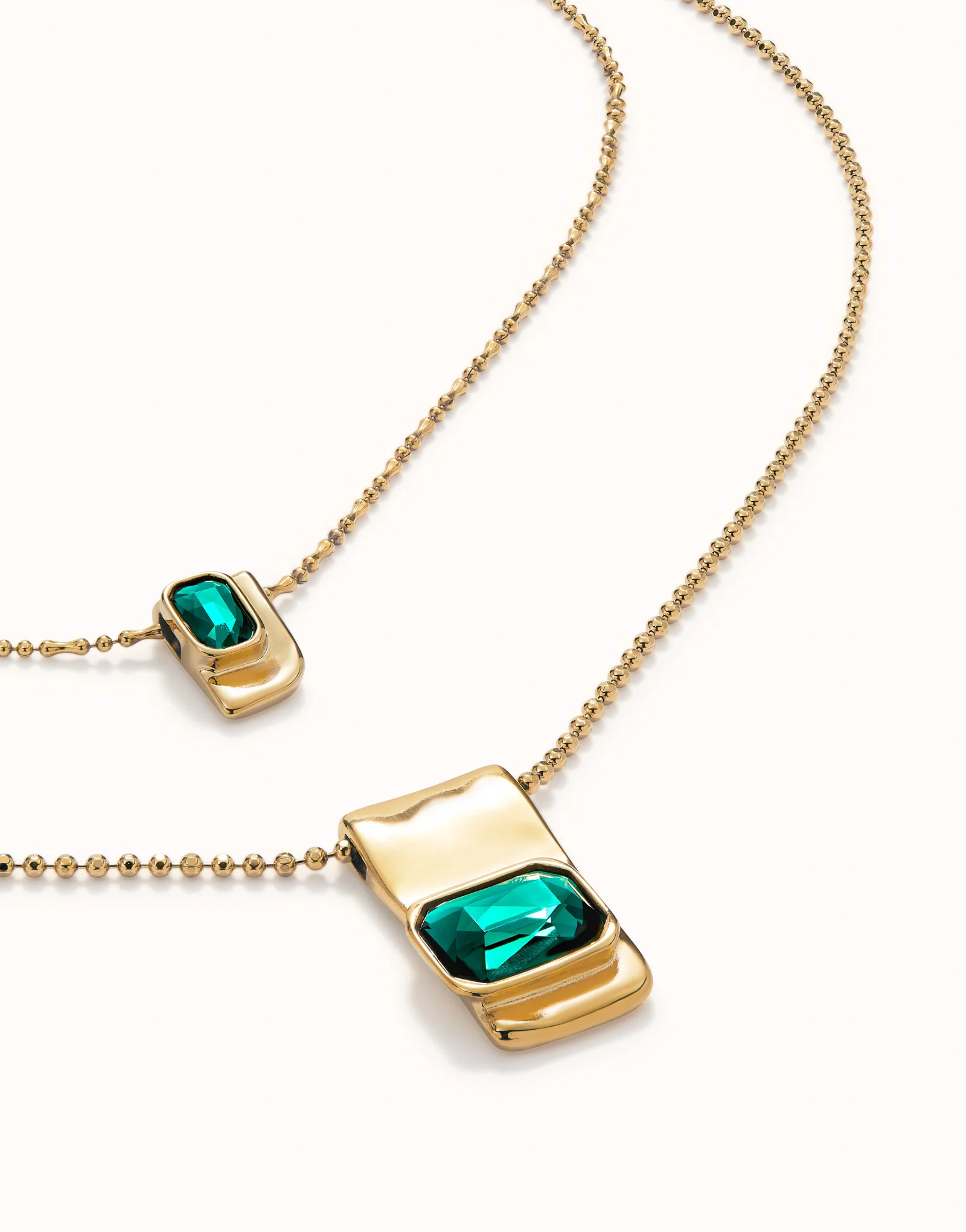 Double strand chain necklace with green crystals | UNOde50