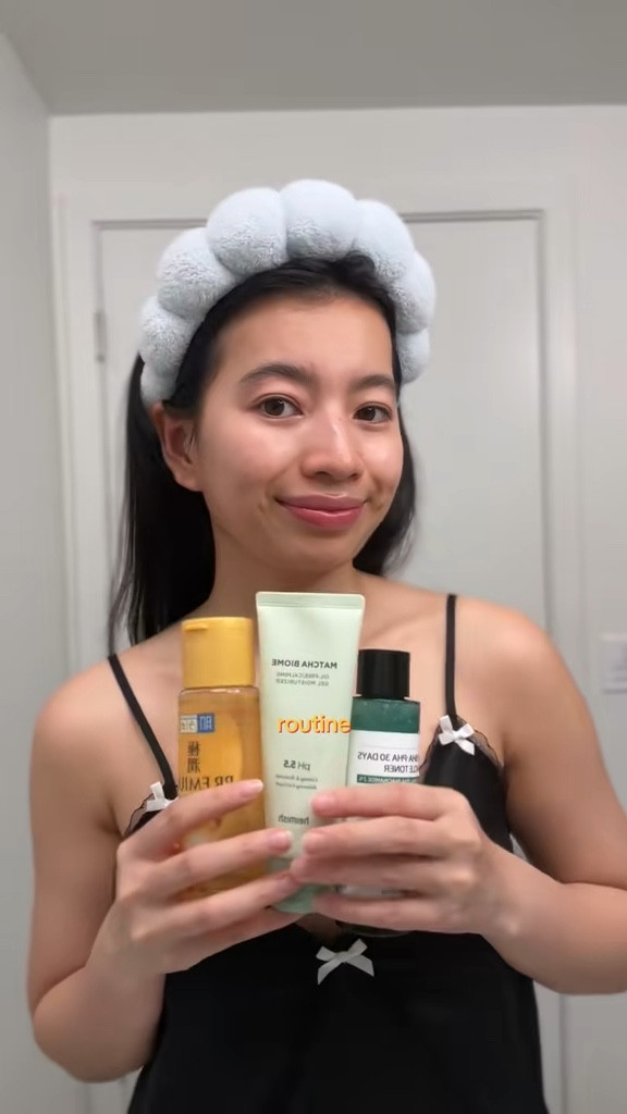 fungal acne safe skincare routine 💝

#LTKdayinmylife #LTKBeauty #LTKselfcare