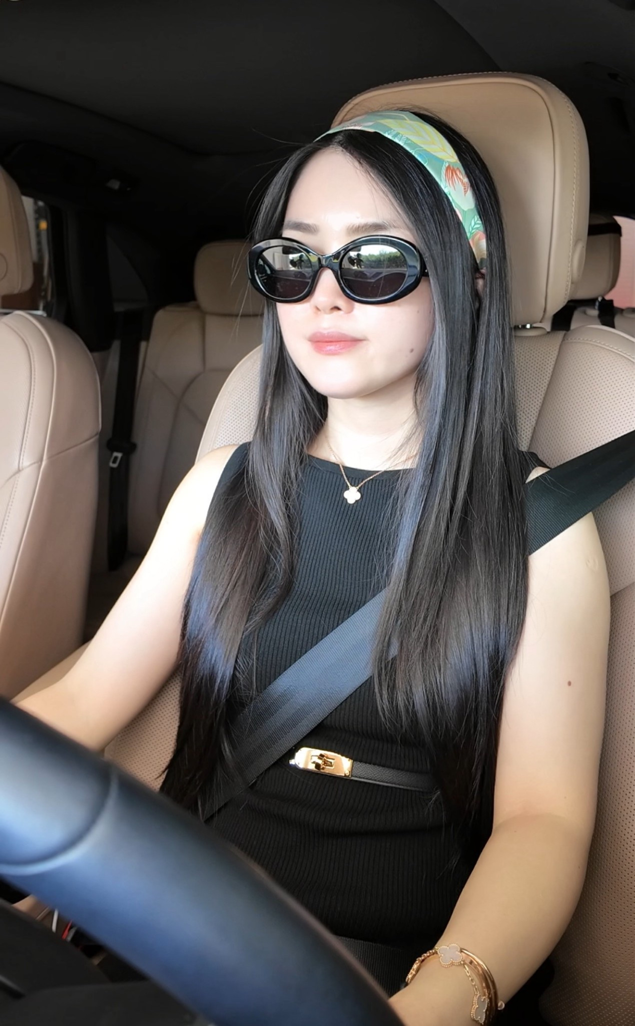 Tổng hợp những món mẹ H mặc ở đây ạ. Đa số là size nhỏ nhất XS hoặc xxs nhen 

#LTKpetite #LTKworkwear #LTKasia