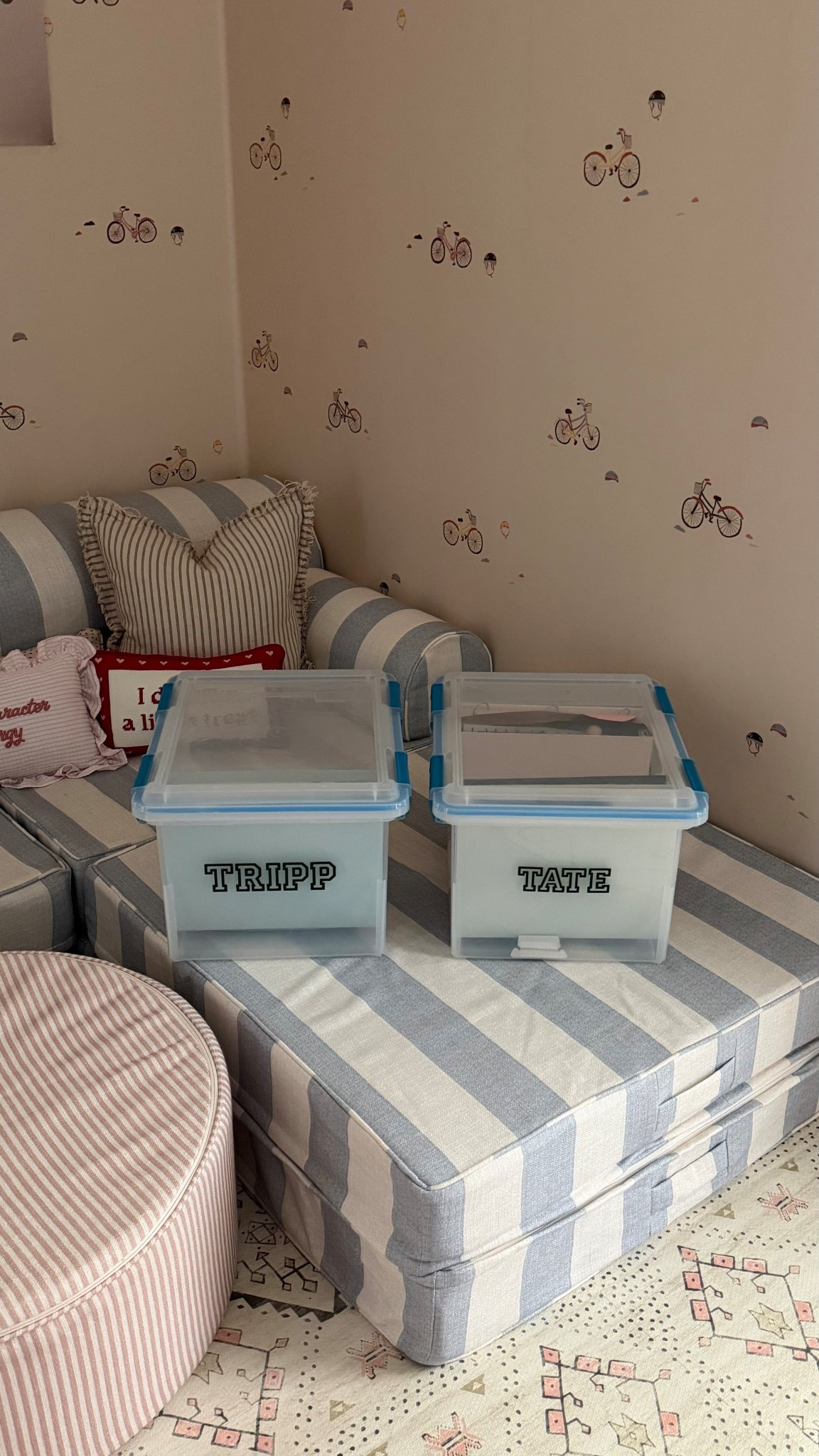 Best way to organize the kids keepsakes/school papers ✂️🖍️✏️📚

#LTKBaby #LTKKids #LTKmomlife