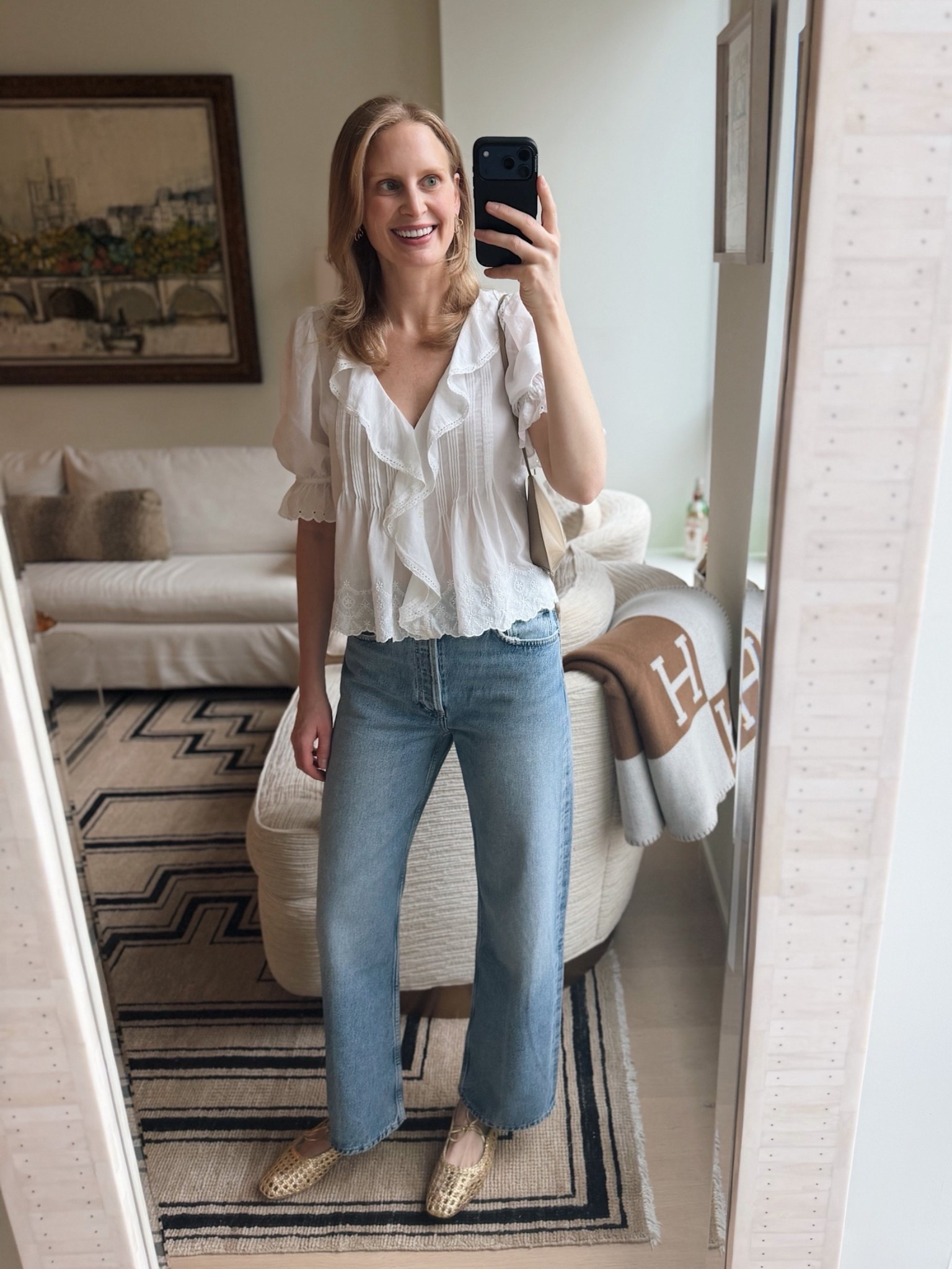 Today’s look! Wearing the XS in the top and a 26 in the jeans.

#LTKootd