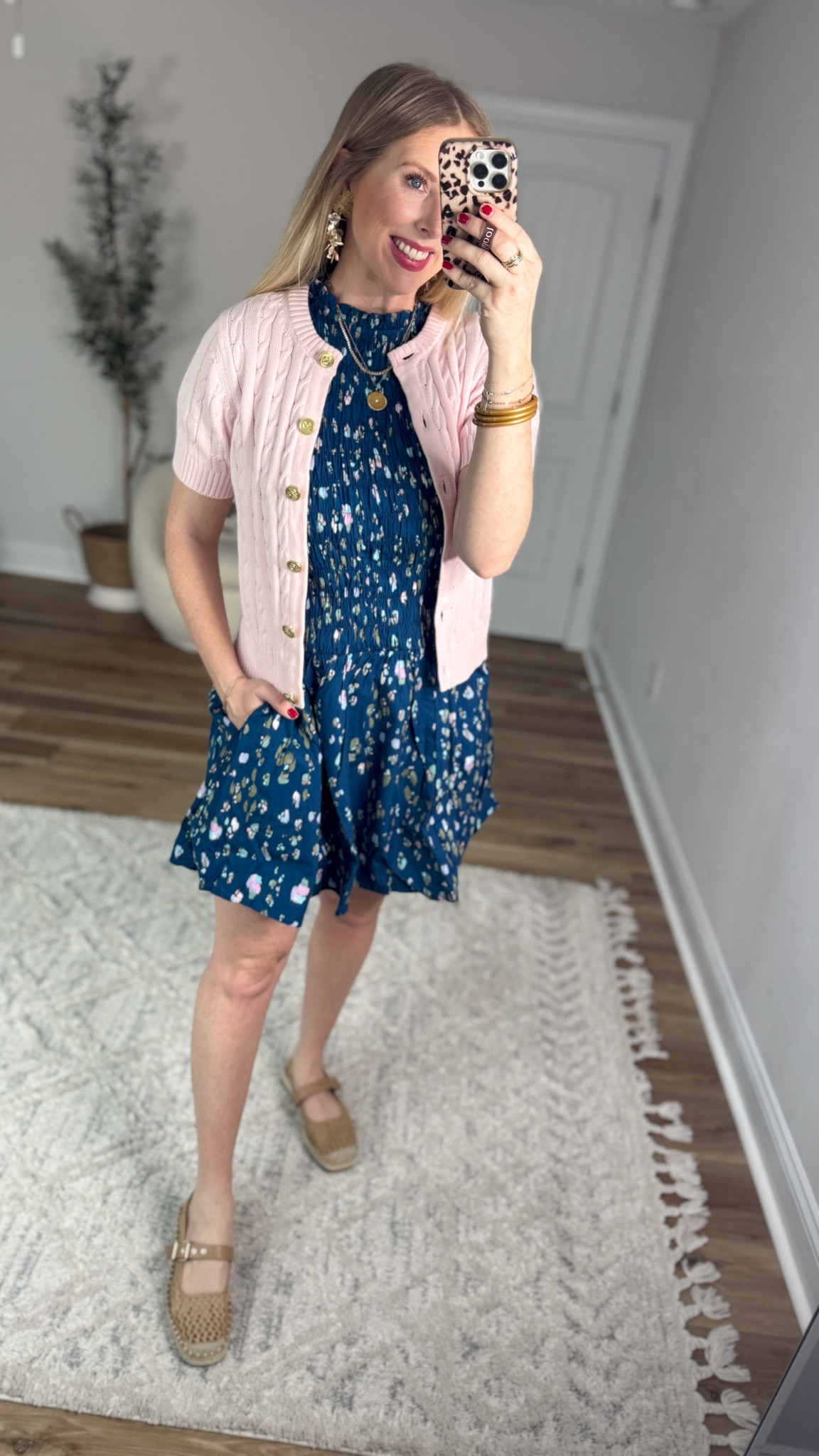 Weekend Walmart Wins try-on
Puff sleeve smocked floral dress- small
Short sleeve cable knit cardigan-
Small 

#LTKmomlife #LTKWorkwear #LTKootd