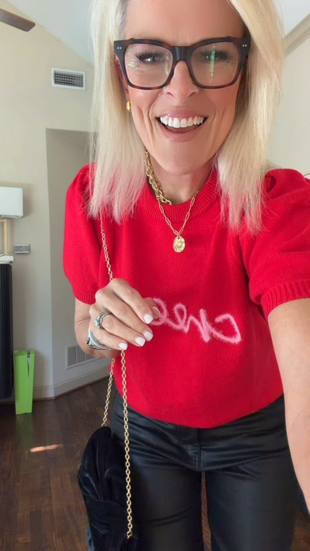 New holiday launch from Avara! 

Pants - size down one size! 
Sweater tts 

Code CINDY15 for first time shoppers

#LTKOver40 #LTKFamily #LTKHoliday