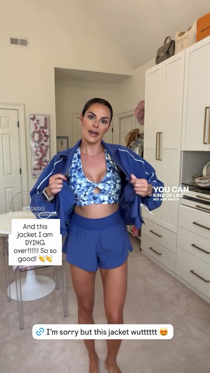 This jacket is so fun to mix and match with the sets I got from Fabletics 💙

If you sign up to be VIP, you’ll get 70-80% off your first order! 

Top: M
Bottoms: S 

Linking the rest of my order below!

#LTKActive #LTKootd #LTKSaleAlert