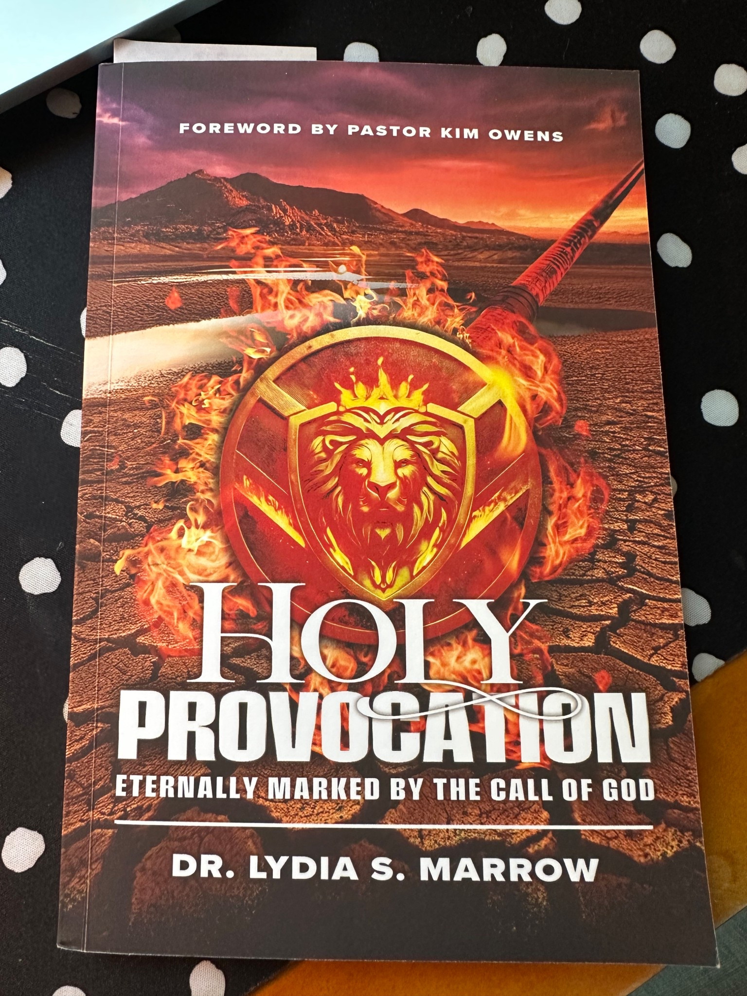 Reading a lot lately. A must add. 

#LTKOver40 #LTKHome #LTKU