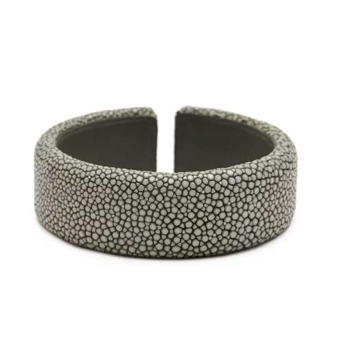 Grey Stingray Flat Cuff - 20mm | Andrea Montgomery Designs