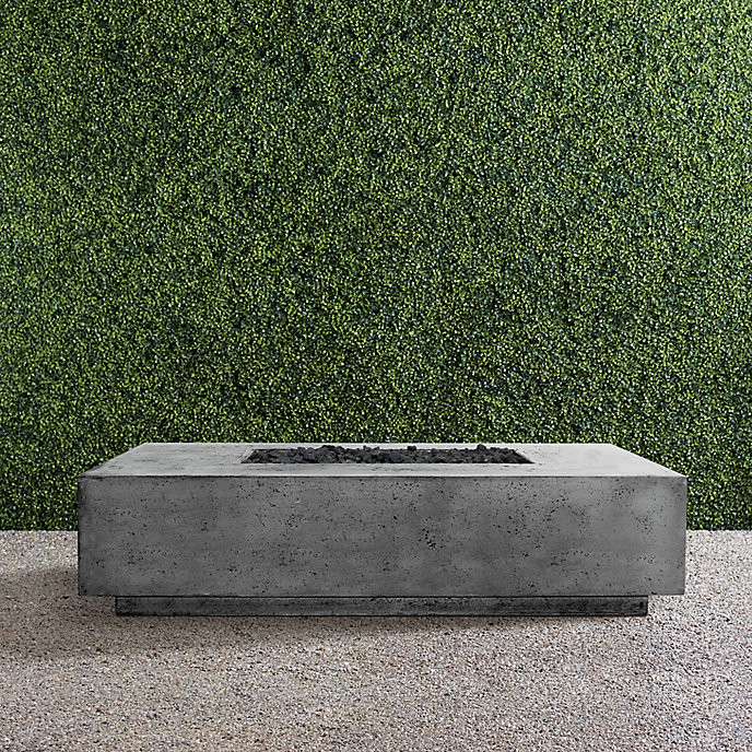 Miramar Fire Table | Frontgate