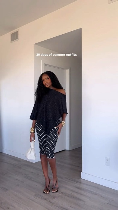 day 2/30 summer outfits. would you wear this? save for later 🤍 

follow ( @mz_zae ) for more outfit ideas 

#outﬁtinspo #grwmreel #explore