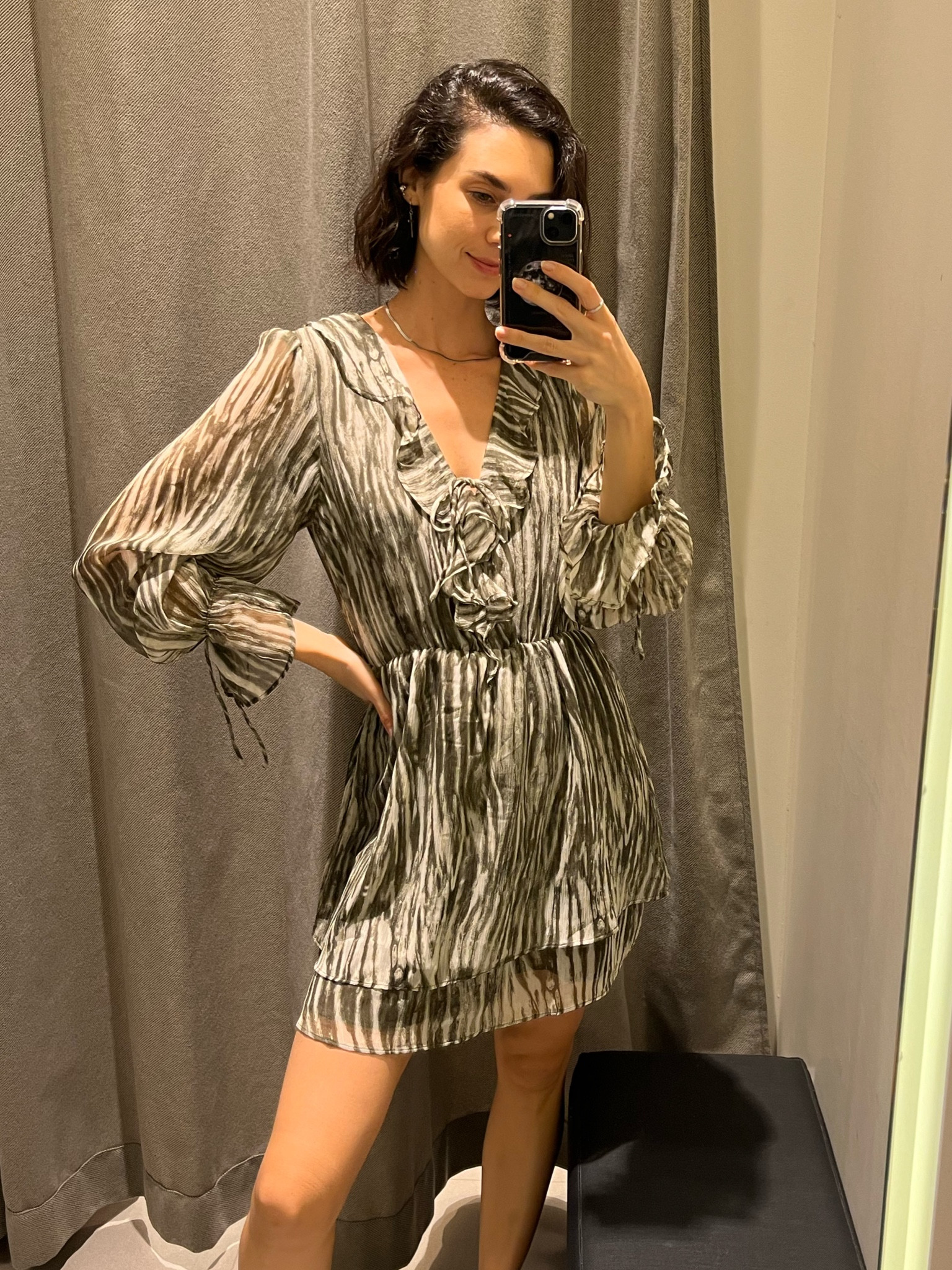 Vestido estampado manga longa boho chic e super romântico! Adorei esse modelo de dress 🎀✨ provador completo lá no canal! Linkei peças parecidas pra vc se inspirar! 

#LTKdicadeestilo #LTKsummer #LTKbrasil