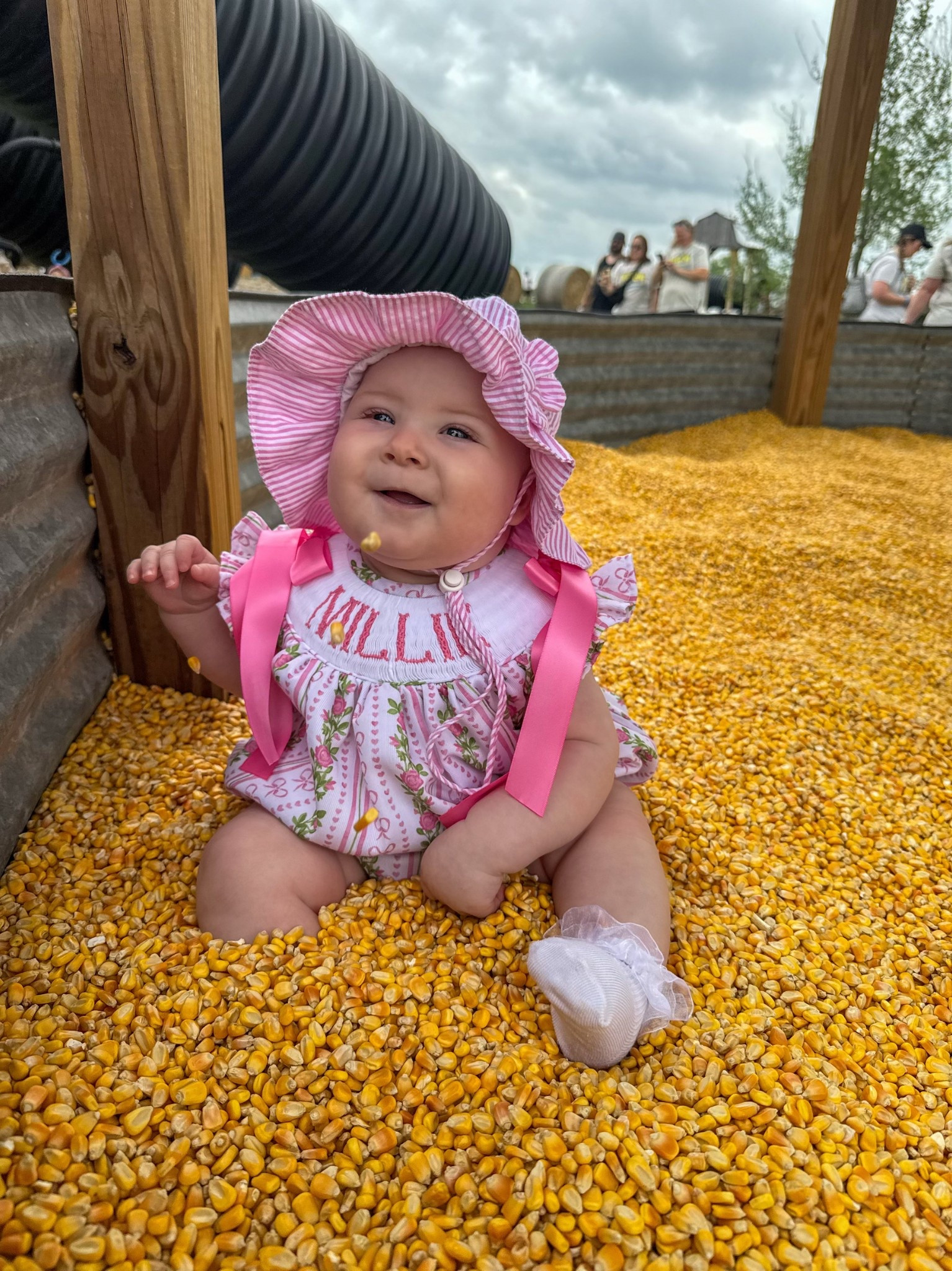 The cutest custom name smock 🩷

#LTKKids #LTKBaby #LTKSummerEdit