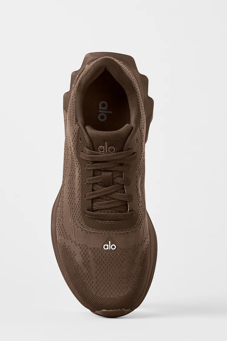 ALO Runner - Espresso | Alo Yoga (US)