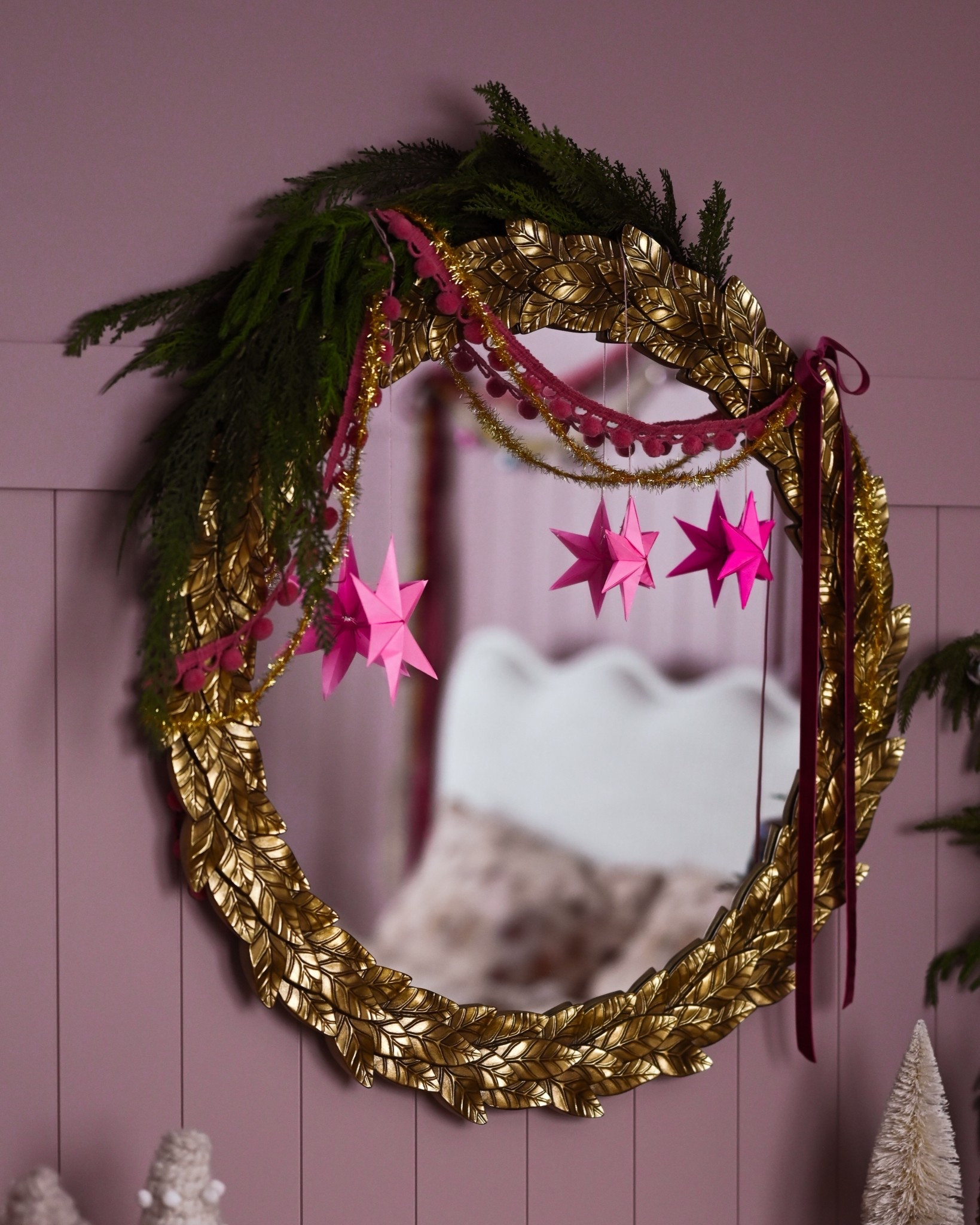 Whimsical Anthropologie inspired Christmas decorations on my daughter’s mirror

Christmas decorrations

#LTKHome #LTKSeasonal #LTKHoliday