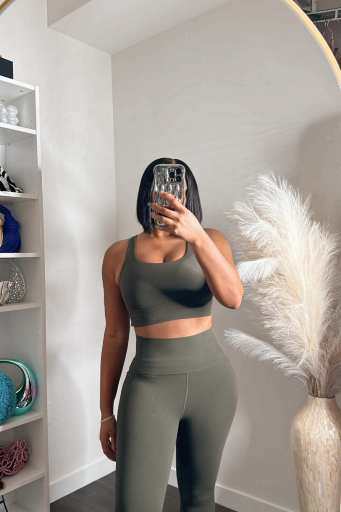 I’m wearing a medium, workout set, gym outfit, sports bra, leggings, sports leggings 

#LTKActive #LTKFindsUnder50 #LTKStyleTip