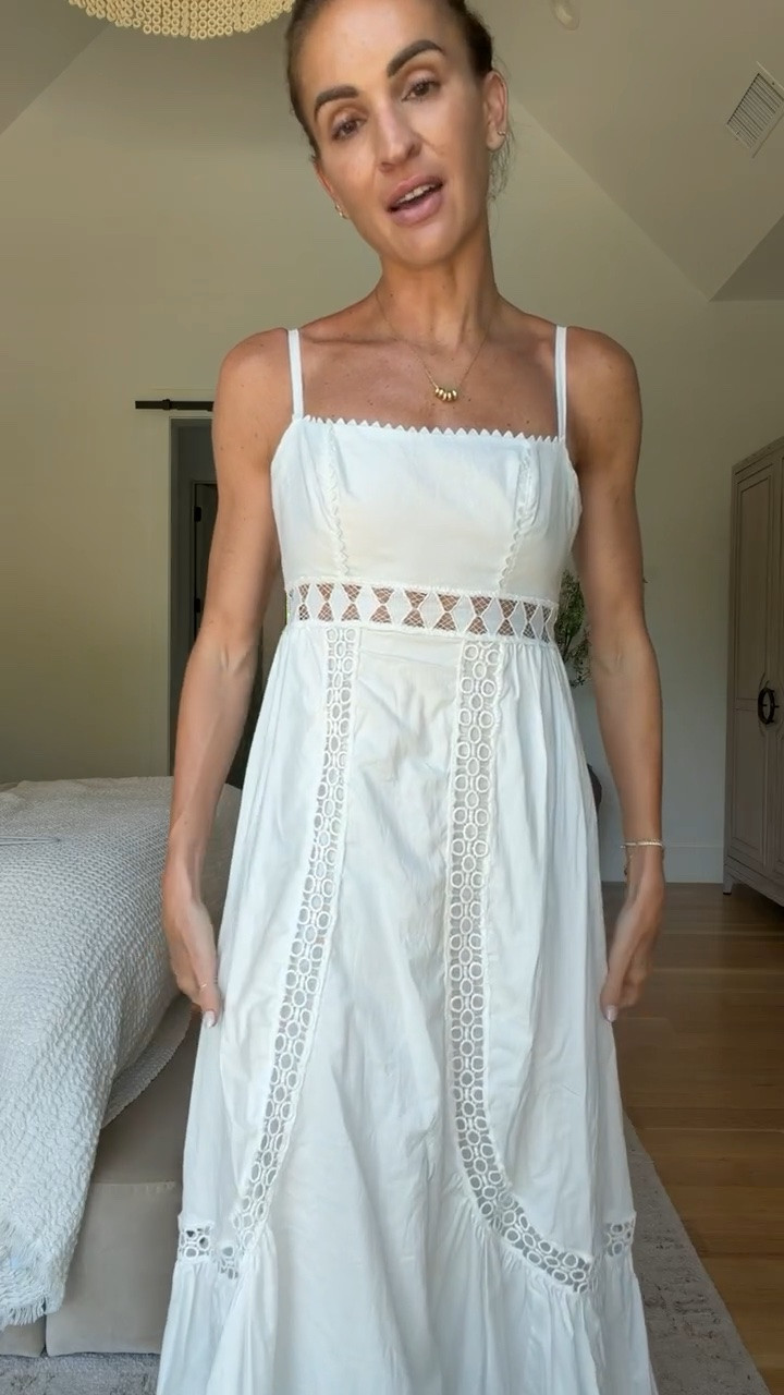 Shopbop 25% off! 🤍 such a darling dress for summer!