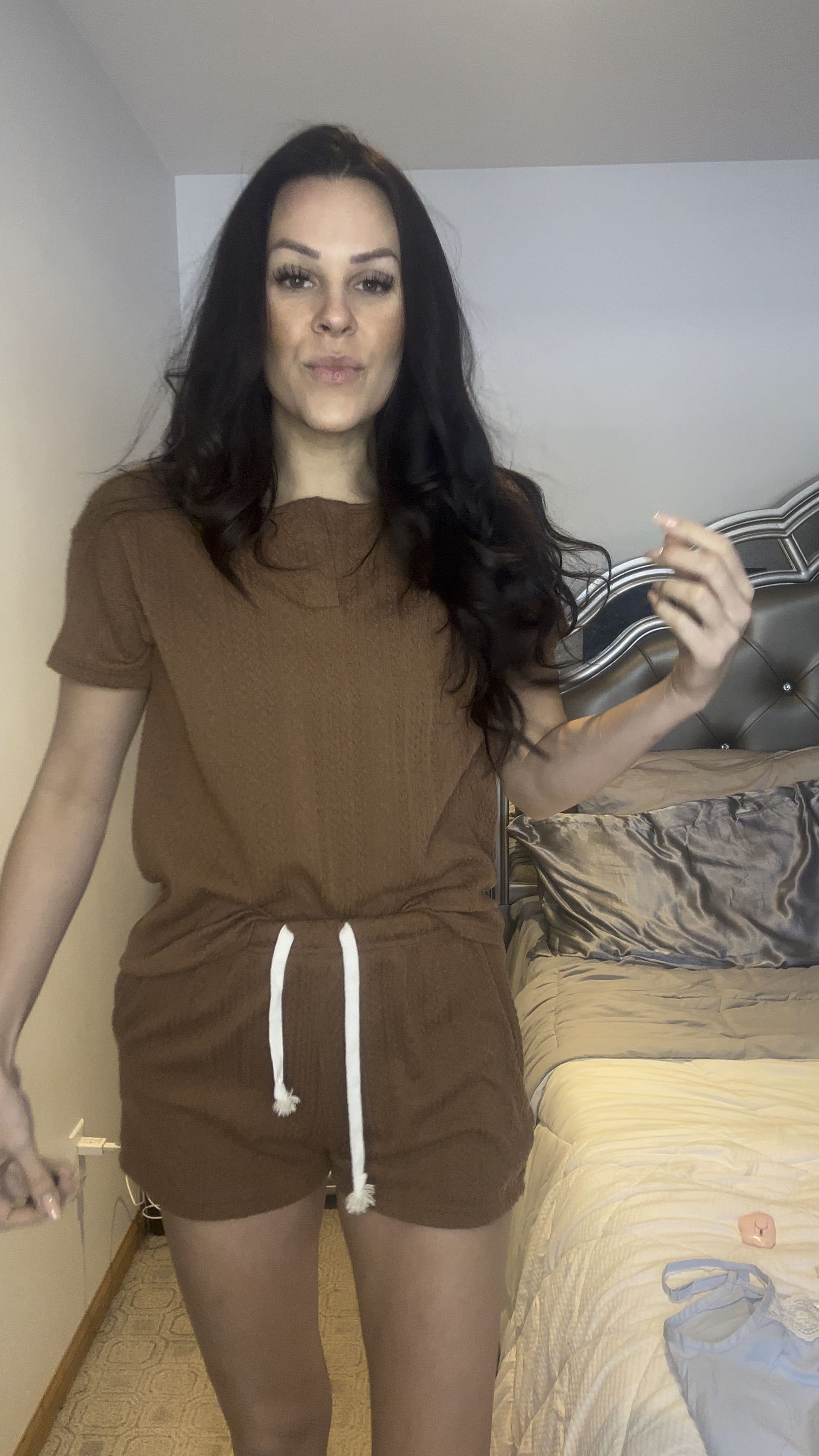 Ekouaer Womens 2 Piece Lounge Sets Ribbed Knit Pajama Tops Sleepwear Sweatsuits Matching Shorts with Pockets

#LTKVideo #LTKhome #LTKGiftGuide