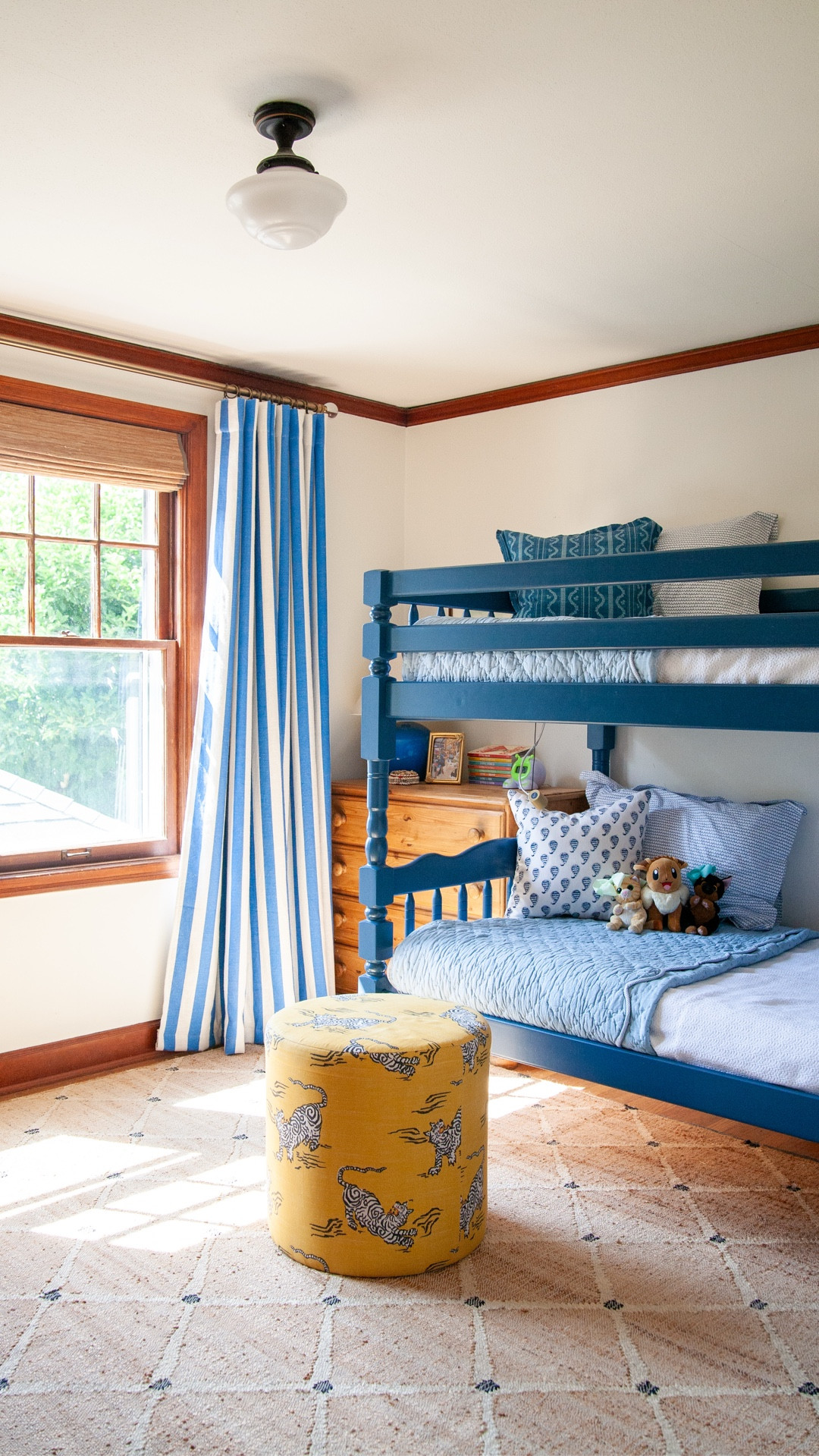 I’ve been working on Otto’s room for a year, but I was so stumped by the bedding! Finally found just the right things from @thecompanystore. I had real down/feather pillows when I was a kid and I didn’t realize how hard it was to find good ones now. These are so soft and nice. I love the scallop trim on the shams and quilt! And they’ve just been using those lightweight cotton blankets during the summer, so breathable and comfortable. I think boys’ rooms are hard after the toddler phase. Loving what we found!