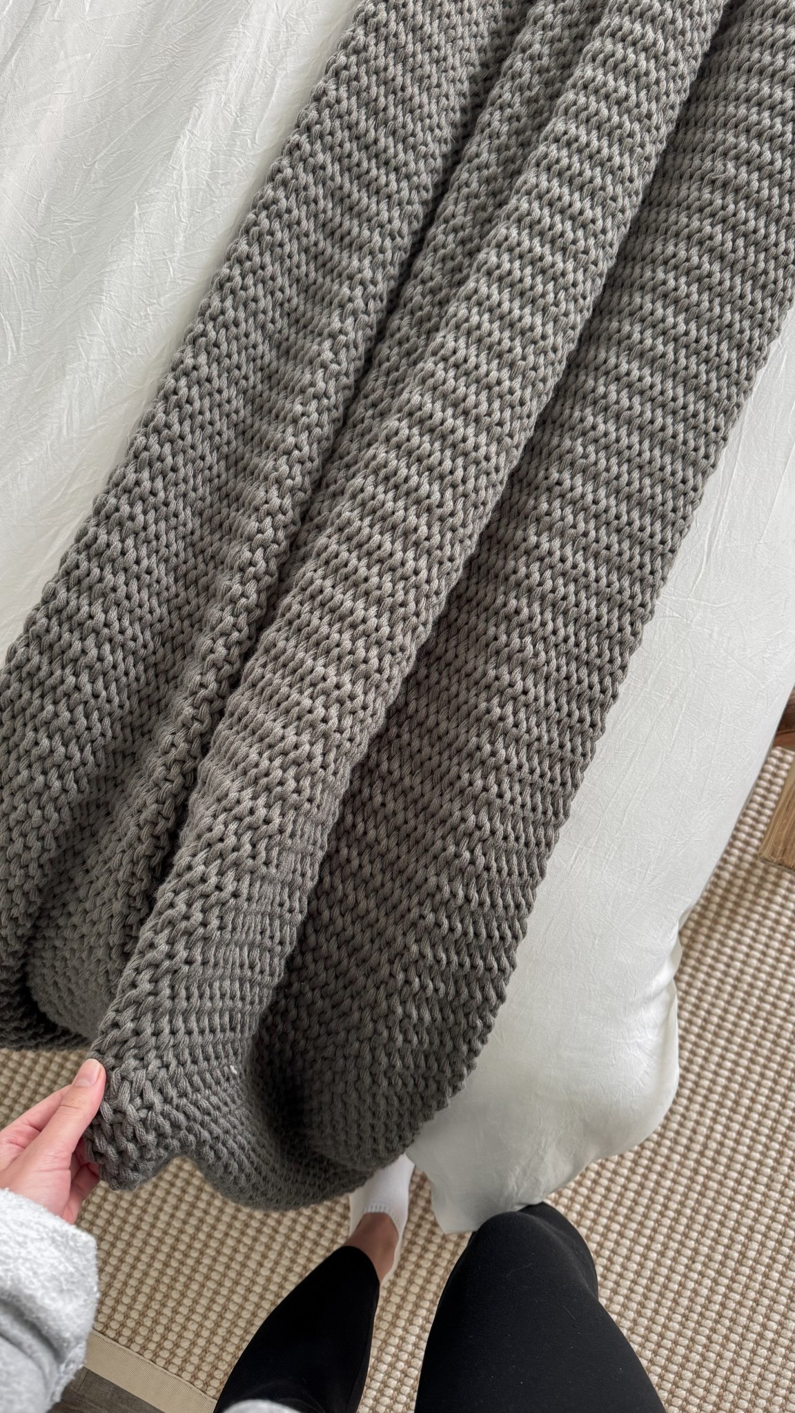 Last day to save 40% on my best selling chunky knit bed blanket! I have it in dark gray and natural and love both colors 🖤

#LTKHome #LTKSaleAlert #LTKFindsUnder50