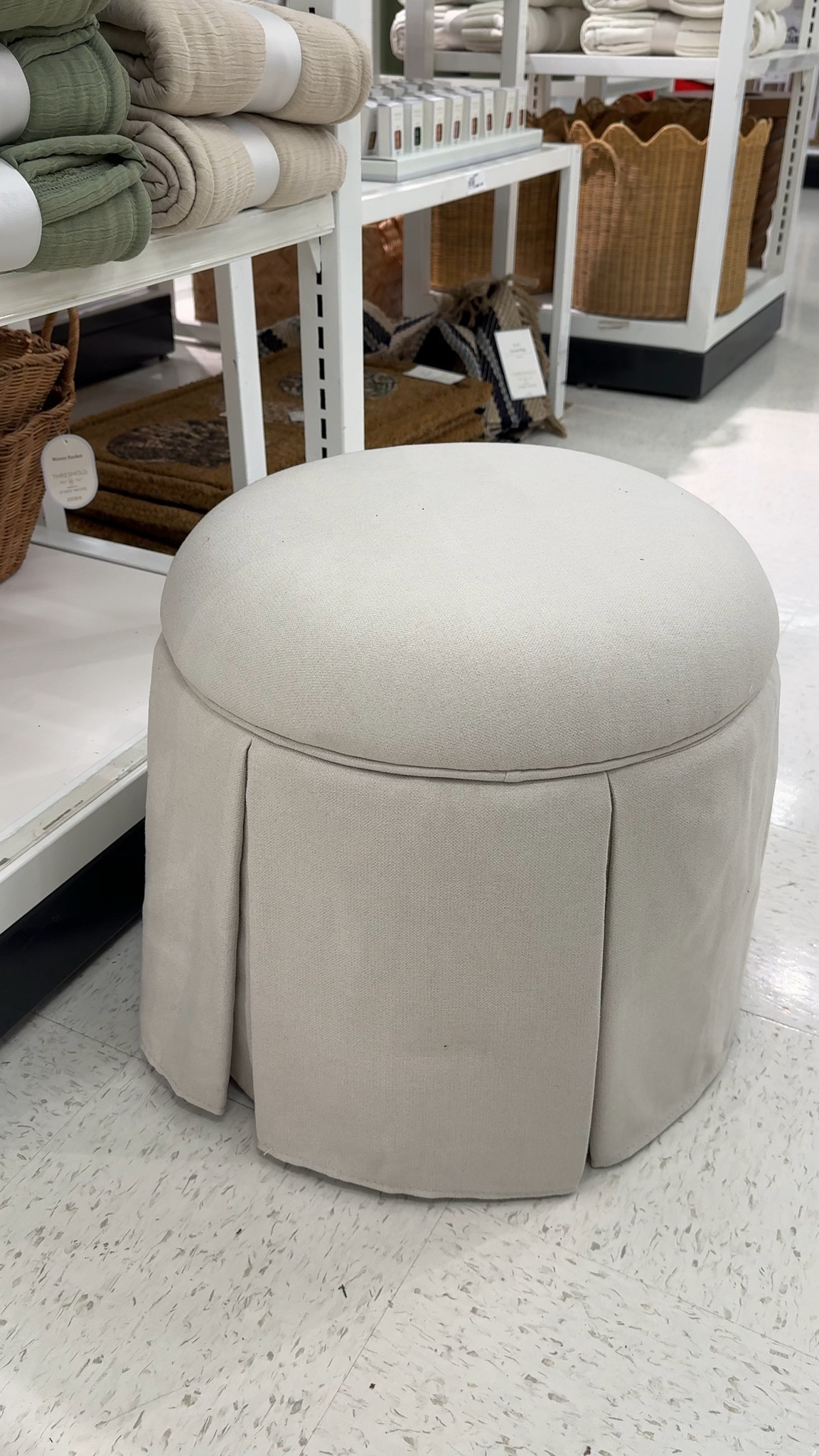 The crisp pleats on this ottoman are soooo good! 

#LTKHome