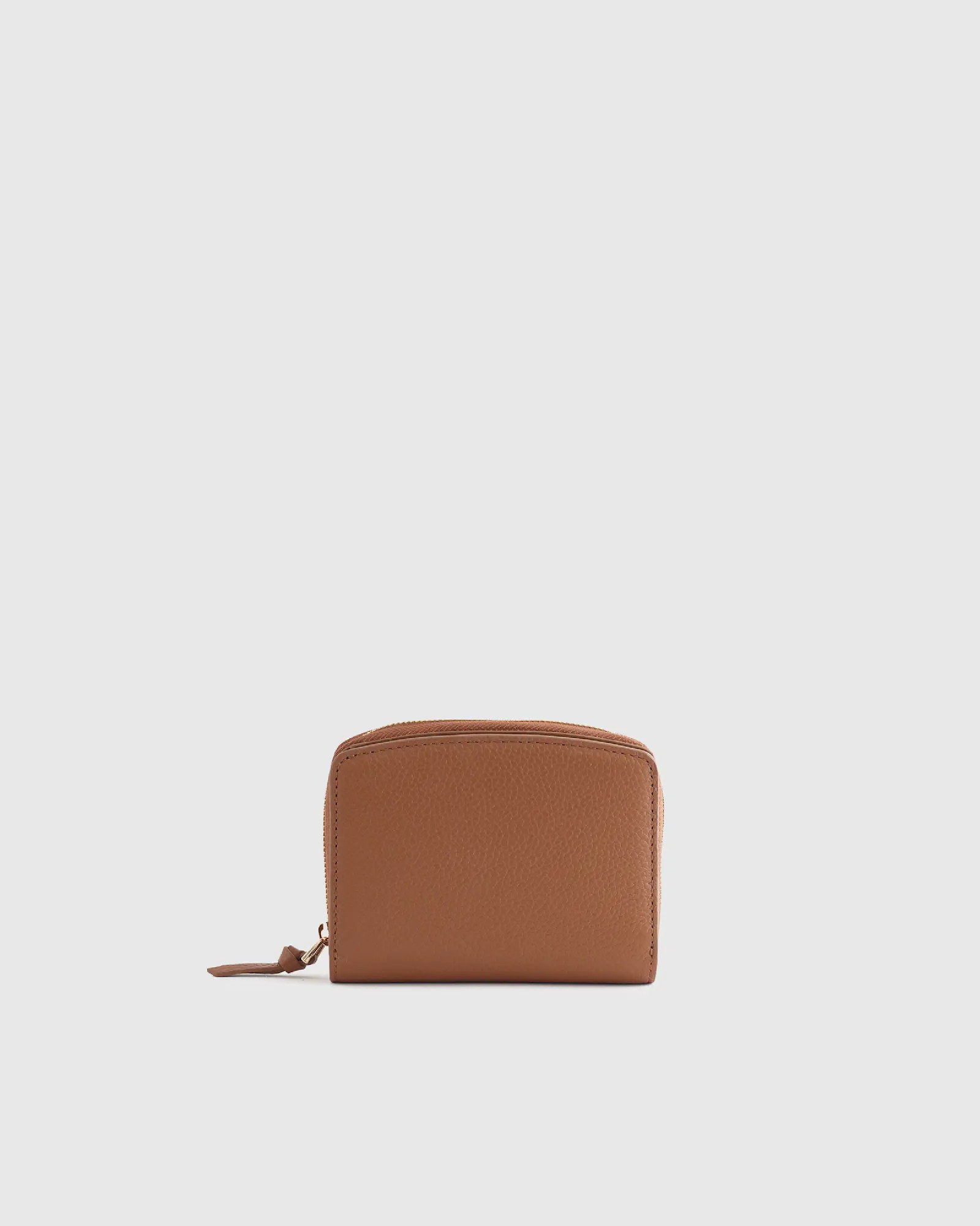 Italian Pebbled Leather Compact Wallet | Quince