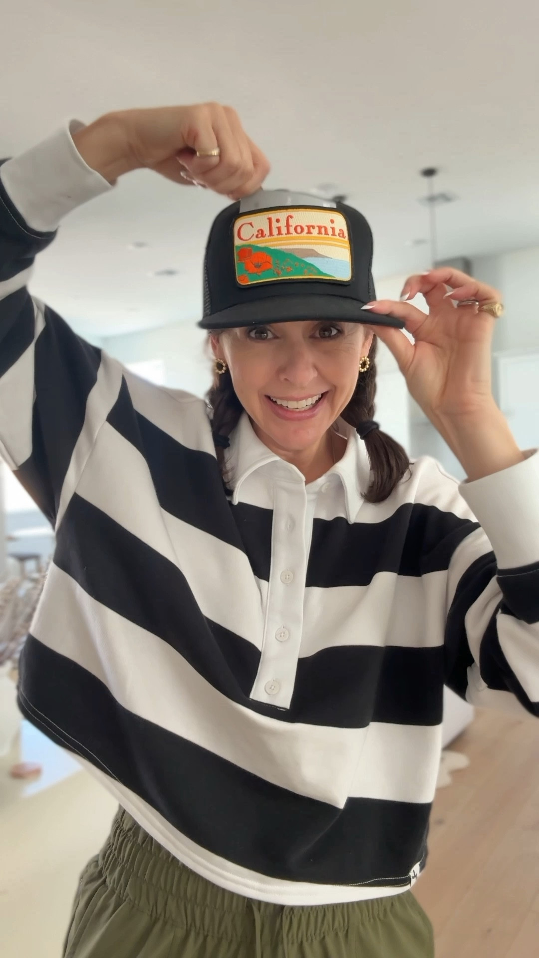 Can your hat do this?