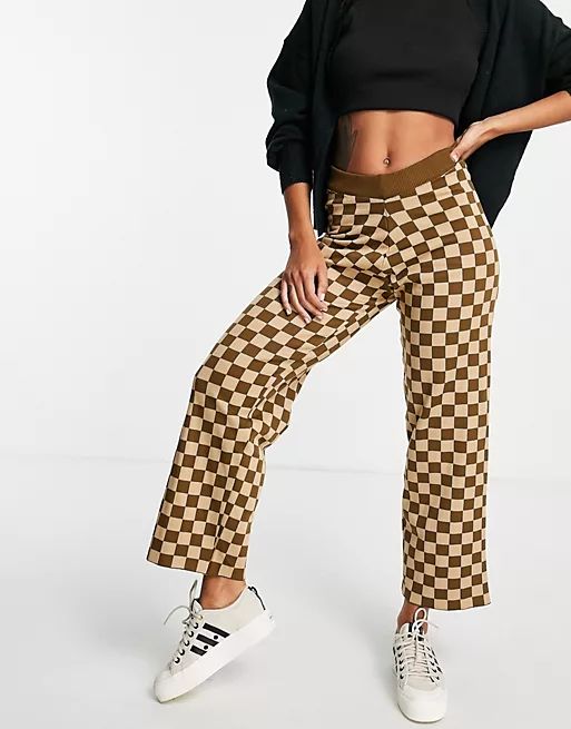 Daisy Street relaxed wide leg trousers in brown checkerboard knit co-ord | ASOS (Global)