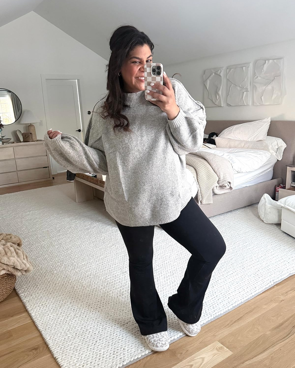 midsize ootd I love this oversized sweater & flared legging combo! I’m 5’9” size 12/XL & 26 weeks pregnant wearing a size XXL on top & L long on bottom

#LTKBump #LTKootd #LTKMidsize