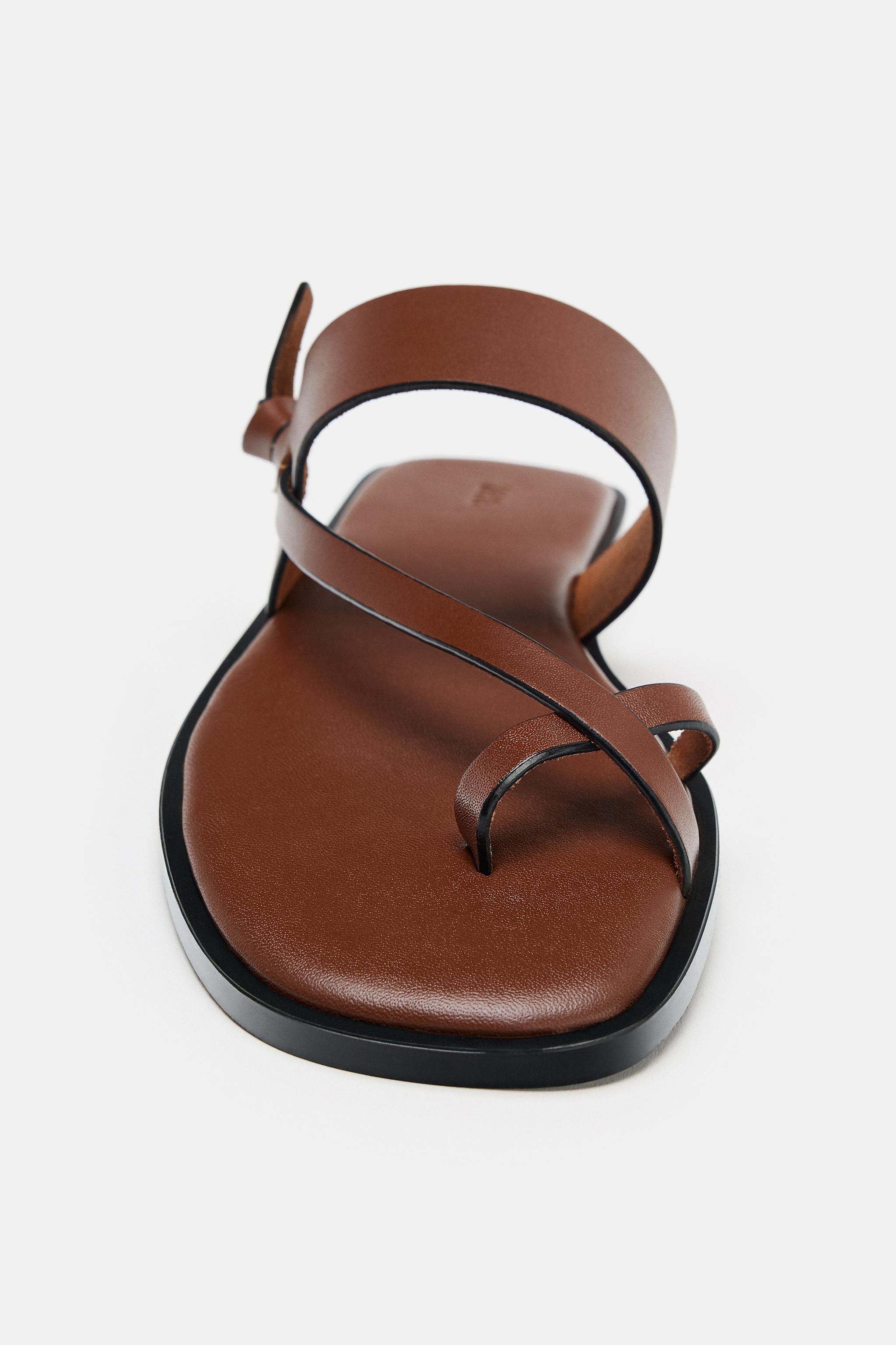 FLAT LEATHER STRAPPY SANDALS | Zara US