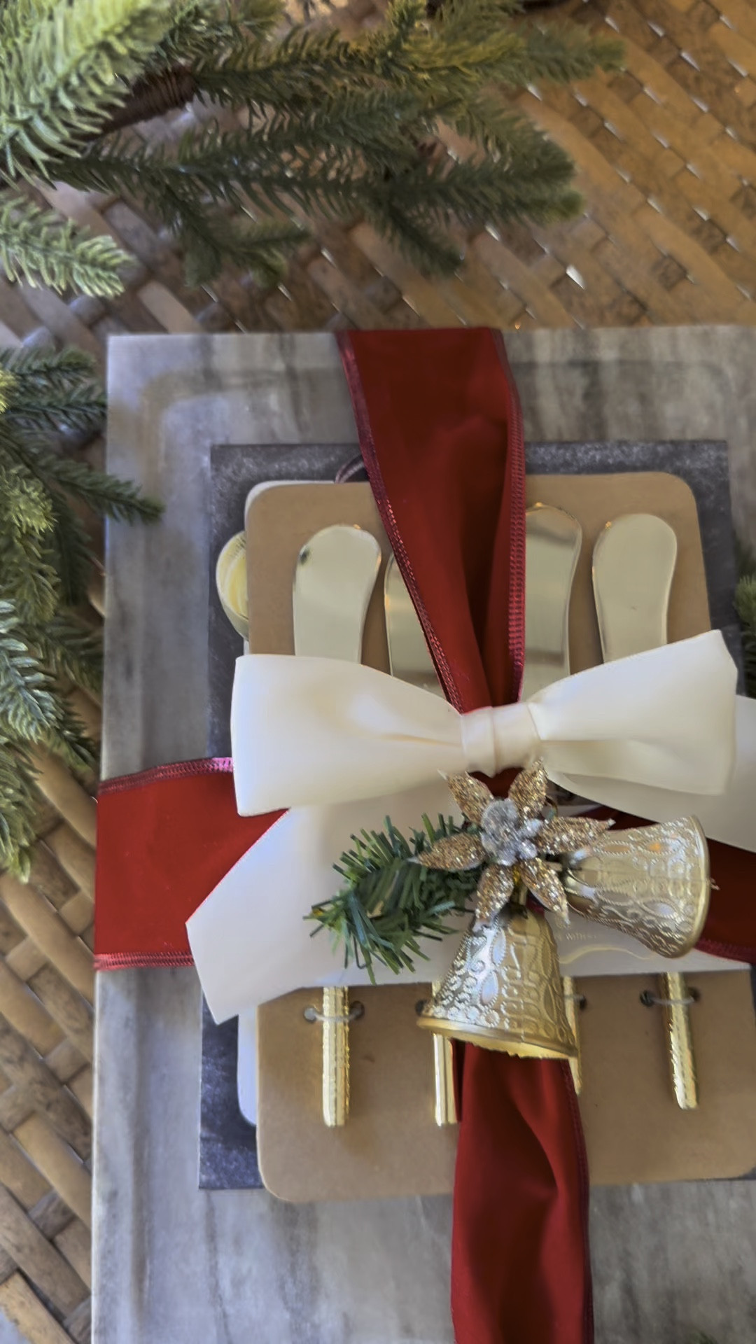 Gift idea
Hostess gift 
Home gift 

#LTKGiftGuide #LTKHoliday #LTKSeasonal