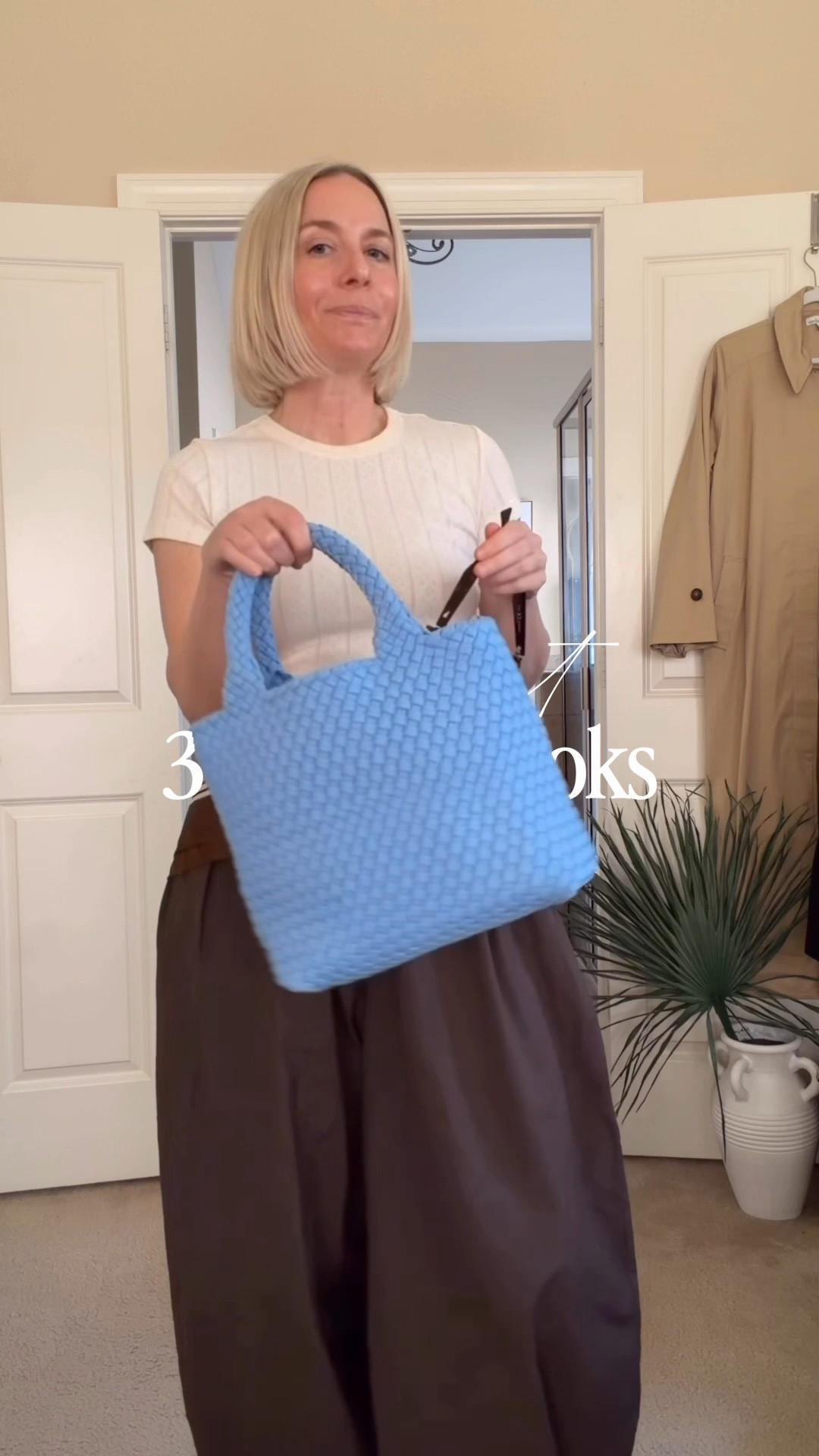 Meet your new spring bag! Functional yet fashion-forward...the sky’s the limit with this eco-friendly woven crossbody 🩵 Features a crossbody strap & a removable zipper pouch!
#solandselene 

#LTKgrwm