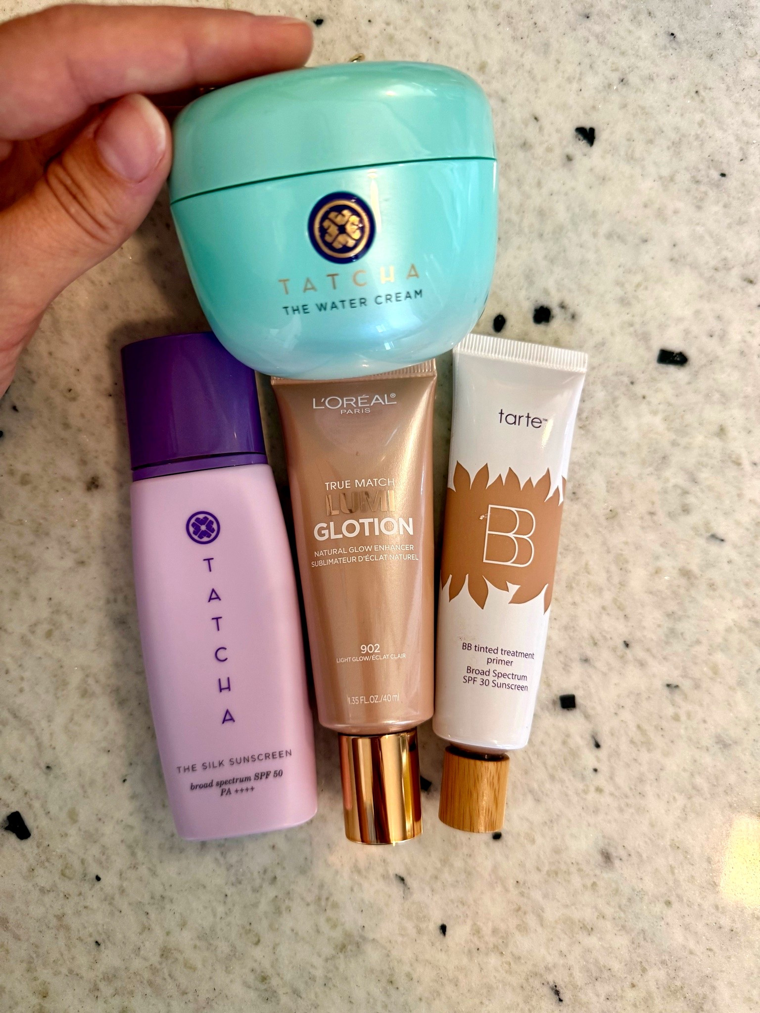 Today’s line up for the pool!☀️💦🤩

Skincare | minimal makeup | sun protection | sunscreen

#LTKselfcare #LTKBeauty #LTKgrwm