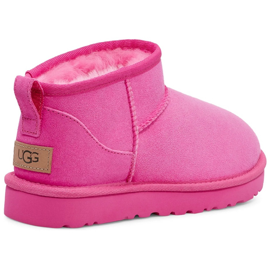 Hot Pink Ankle Uggs on sale for $91

#LTKshoecrush #LTKSale #LTKGiftGuide