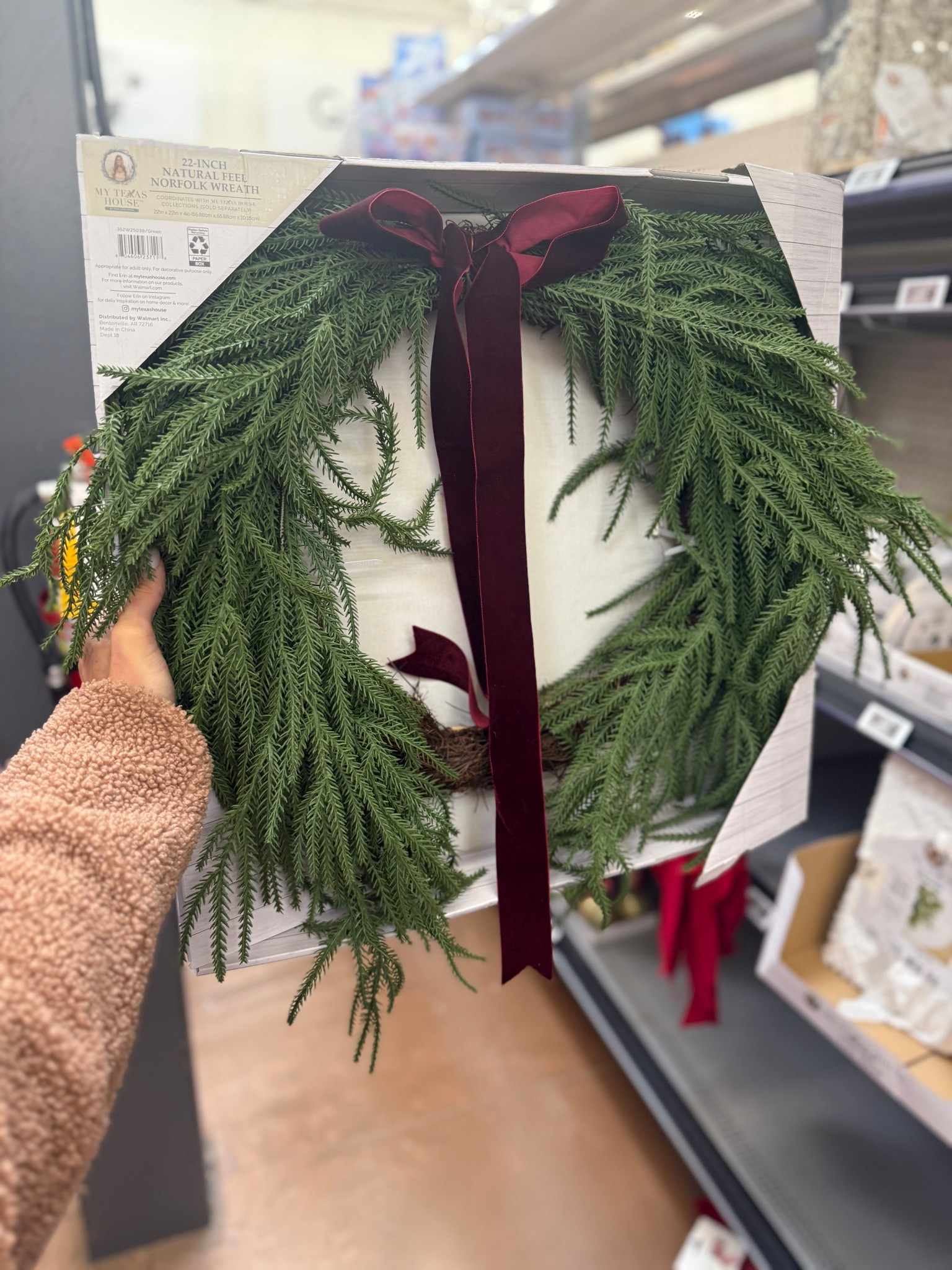 Walmart Christmas wreathh

#LTKHoliday #LTKSeasonal #LTKHome