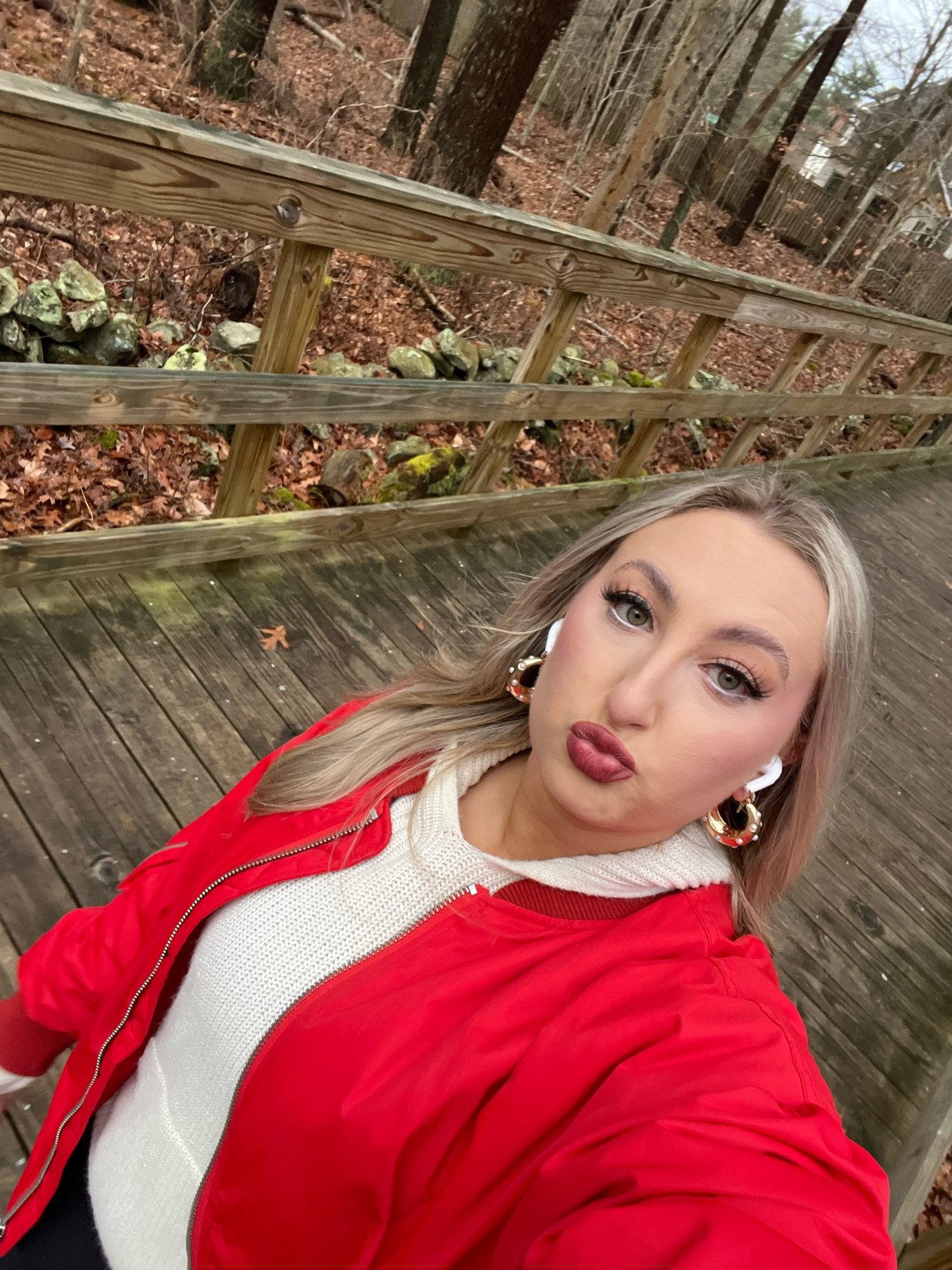 Jacket in a size small it’s SUPER oversized 

#LTKSeasonal #LTKGiftGuide #LTKHoliday