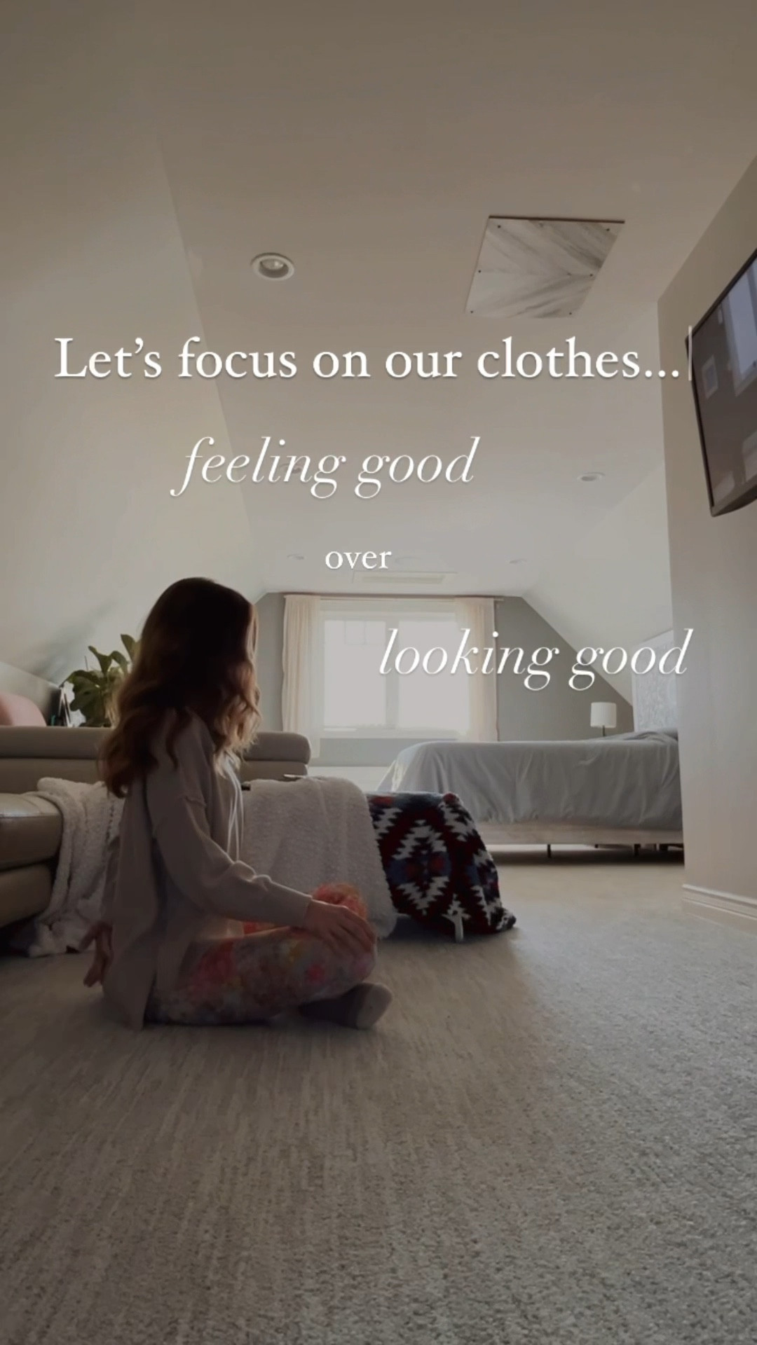 ⬇️ and I don’t just mean feeling comfortable…

Comfort is a nice feeling, but start noticing if you actually feel comfort when you’re wearing your “comfortable clothes”.

I personally realized a lot of my comfort clothes were my “lazy” “convenient” “boring” “safe” clothes and that is exactly how I felt in them..

When you focus on feeling good in your clothes it changes what you wear.

All you have to do is notice how you feel when you wear something, and what about it makes you feel beautiful, happy, authentic, vibrant, confident, or any other way you want to feel in your clothes.

You go from plain black leggings to vibrant floral print ones because the simple thought of flowers makes you happy.

You get to feel good, and still be physically comfortable.

When you remove the goal of looking nice, what matters to you when it comes to the clothes you wear?

How do you want to feel in your clothes?

Which clothes match those feelings?

#personalstylecoaching
Thank you @organicallyrachel for the inspiration ❤️

#LTKstyletip