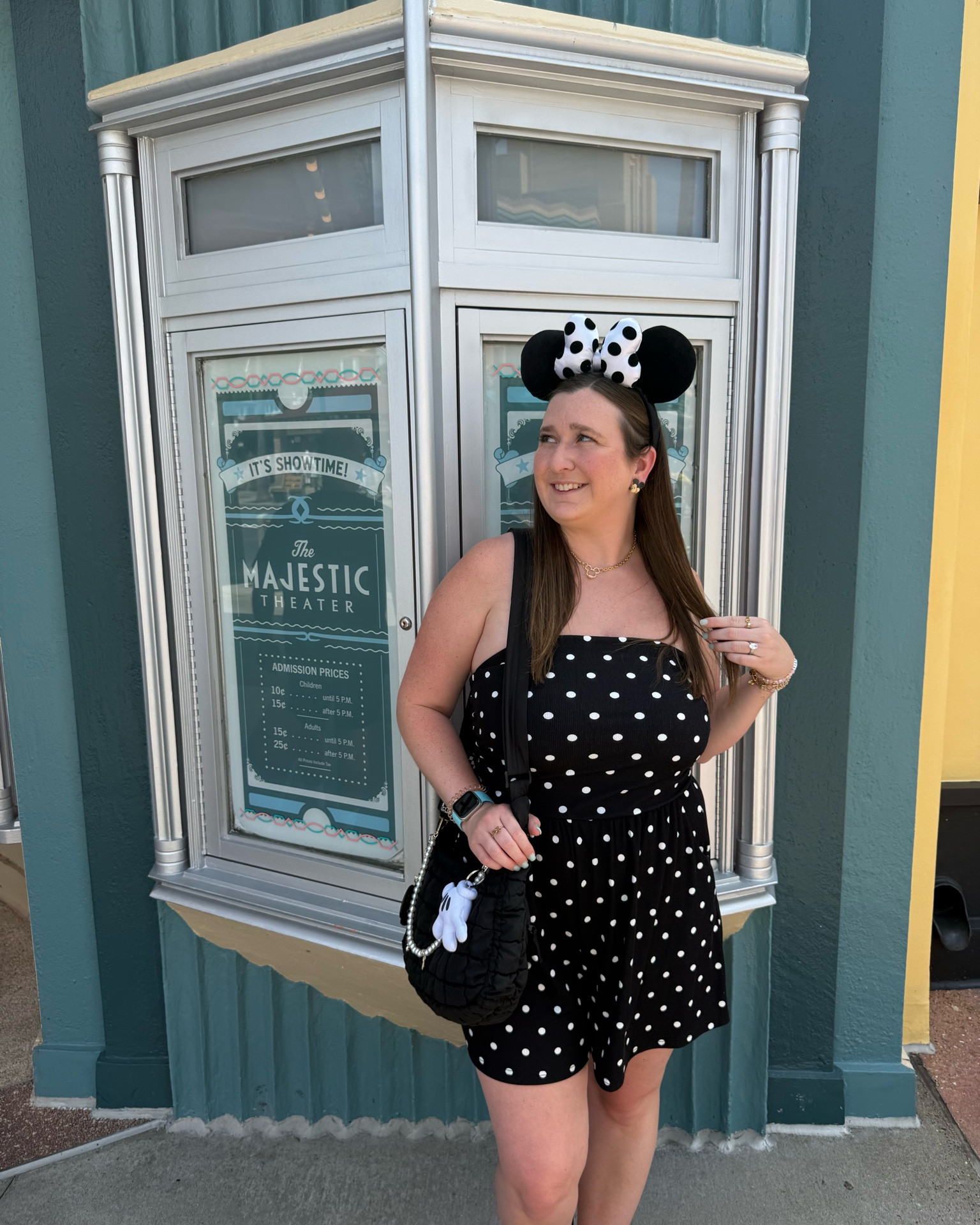 Polka dot days at Hollywood studios 🖤🤍 

Both bag charms & ears from Disney parks! Necklace and bag chain from hidden Mickey treasures!! Earrings from Baublebar!

#LTKootd #LTKMidsize #LTKdayinmylife