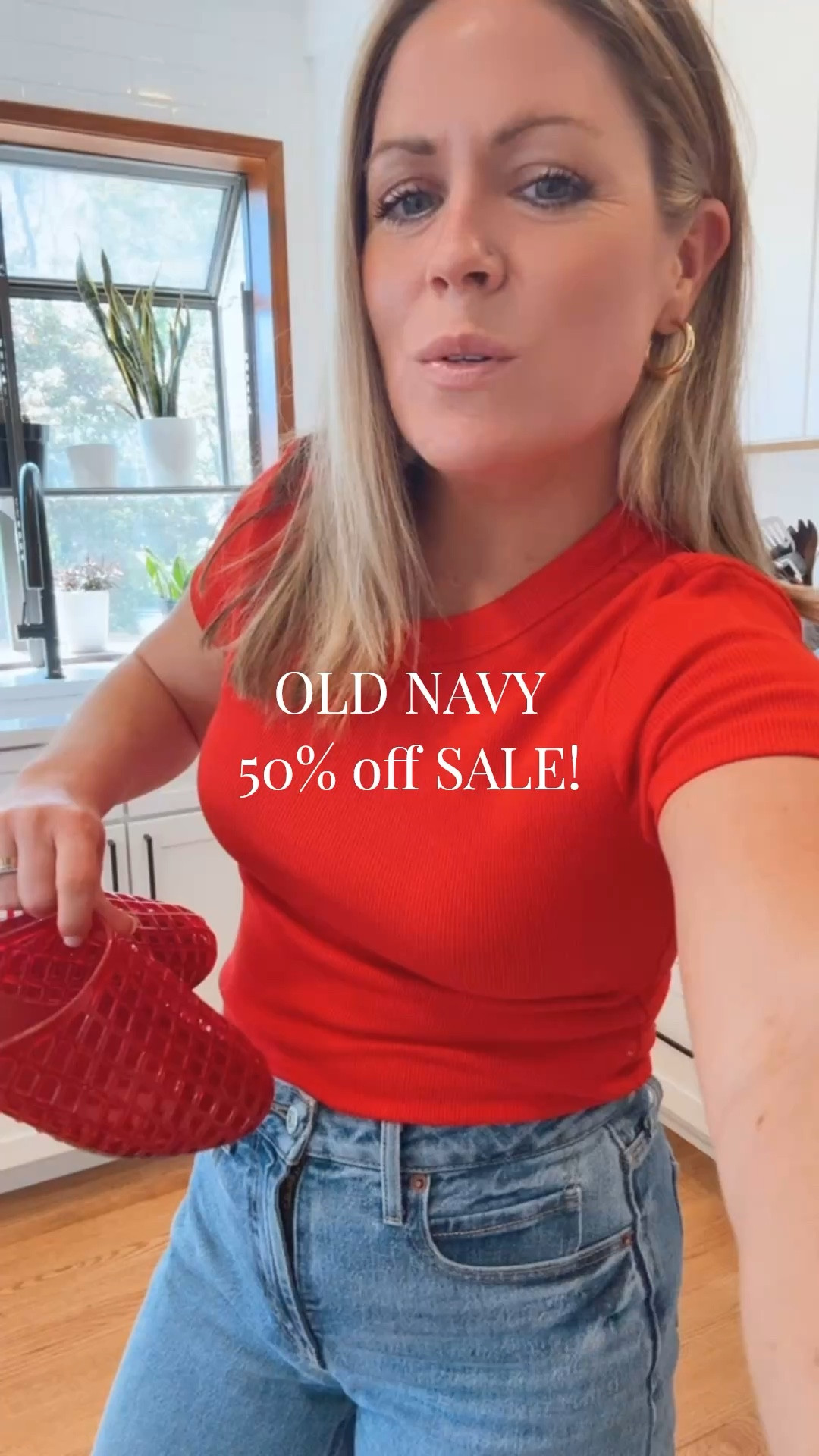 Old Navy 50% off sale rn! Lots of my favorites are on sale. 

Sizing info:
-jelly shoes: TTS
-ribbed tees: S (run a tad small)
-high waisted jeans: 4 petite 
-chambray button down: XS (runs oversized!)

#LTKSaleAlert #LTKPetite #LTKootd
