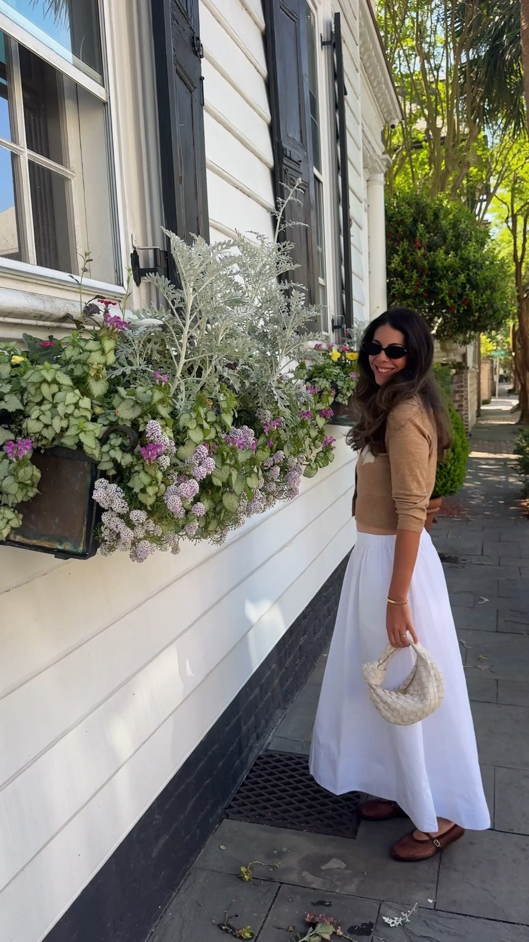 All 4 kids in school… and I finally got dressed 🙌
Comment SHOP and I’ll send you the details

#LTKootd #LTKmomlife #LTKdayinmylife