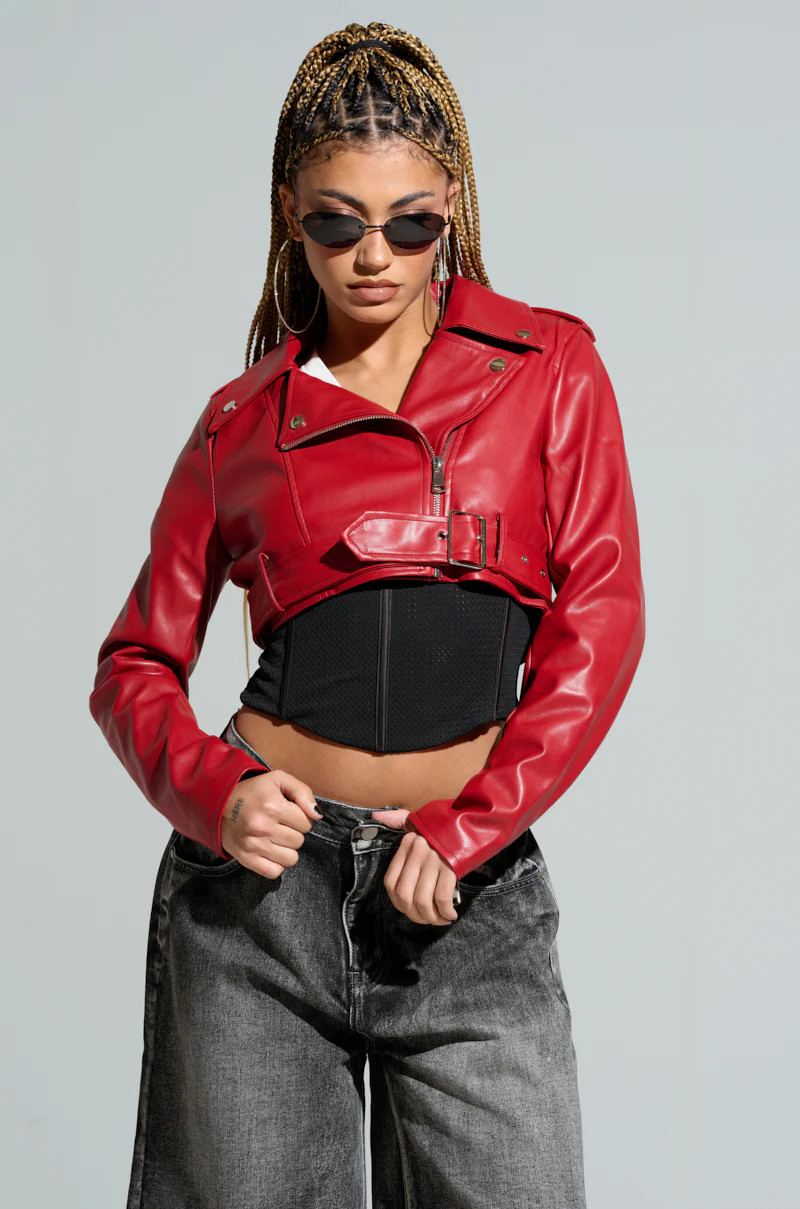 TRIO ESSENTIAL CROPPED MOTO IN RED | AKIRA