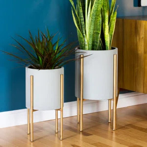 Kentshire Self Watering High-Grade Polyethylene Window Box Planter | Wayfair North America