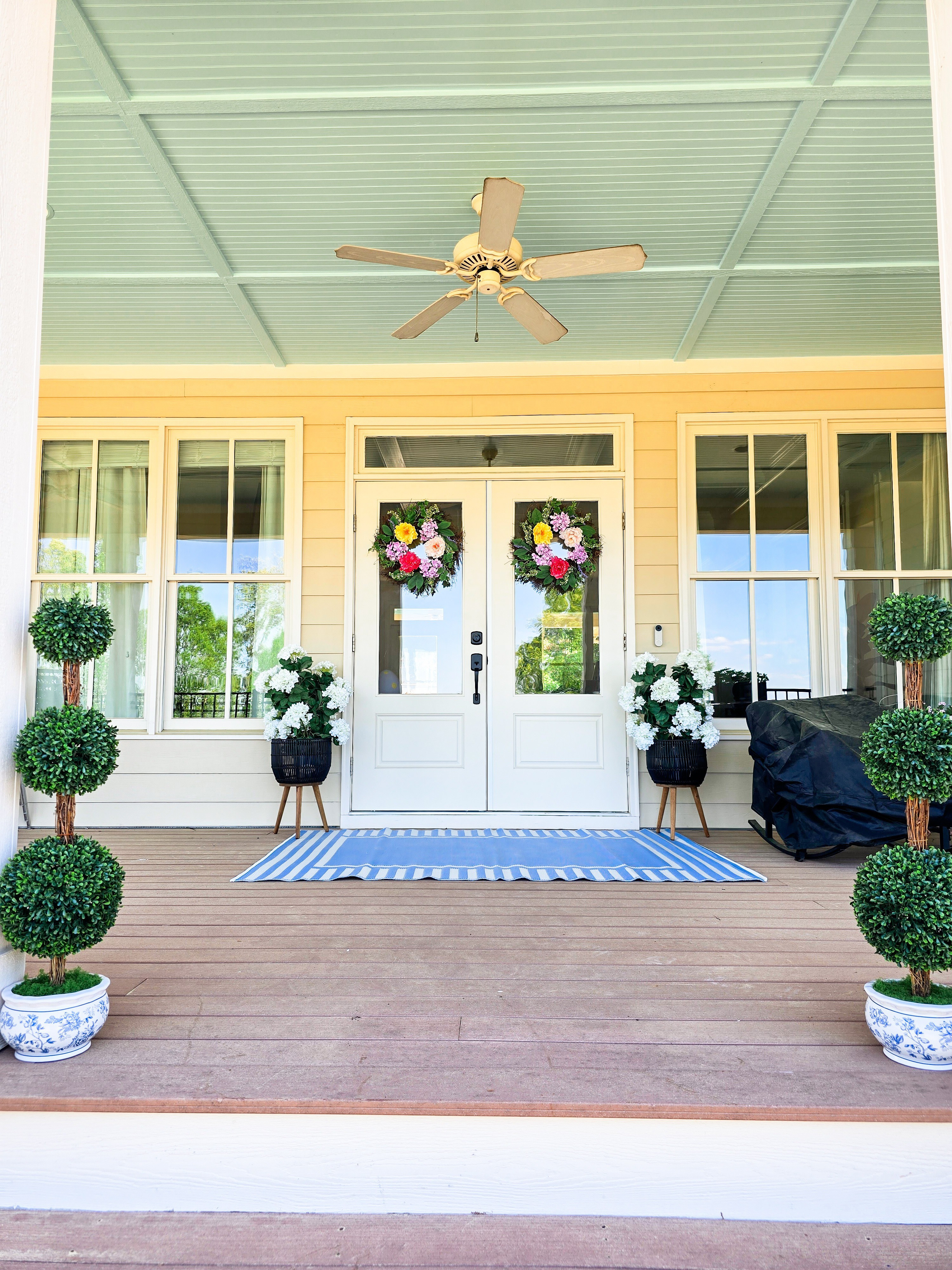 Texas House from Walmart finds …. Now I need the hydrangea wreaths to match 

#walmart #walmartfashion #home 

#LTKmomlife #LTKdayinmylife #LTKHome