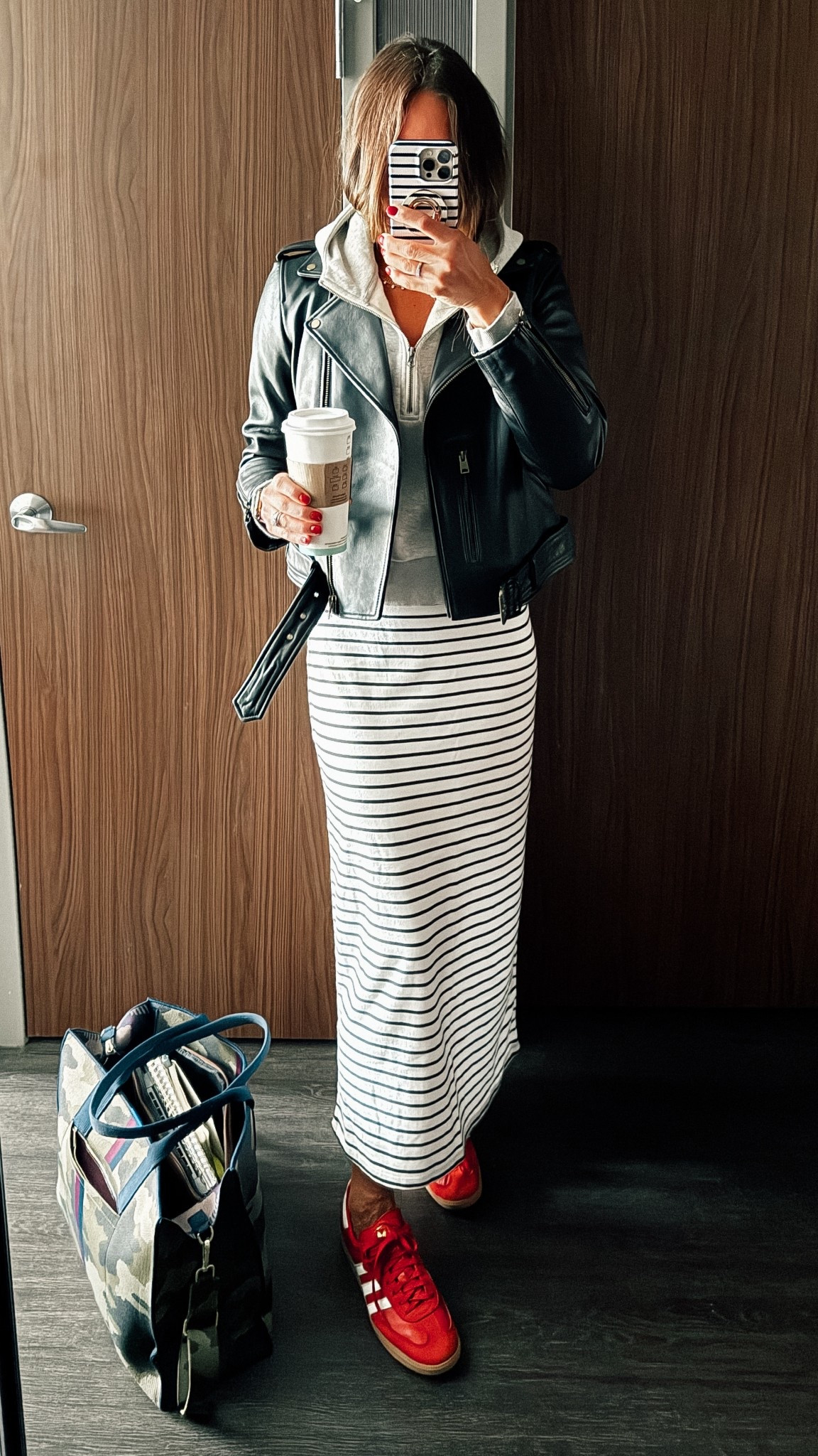 The perfect comfy date night outfit! 

Links below

#skirt #datenight #casualcomfy #comfy

#LTKBeauty #LTKStyleTip #LTKSeasonal