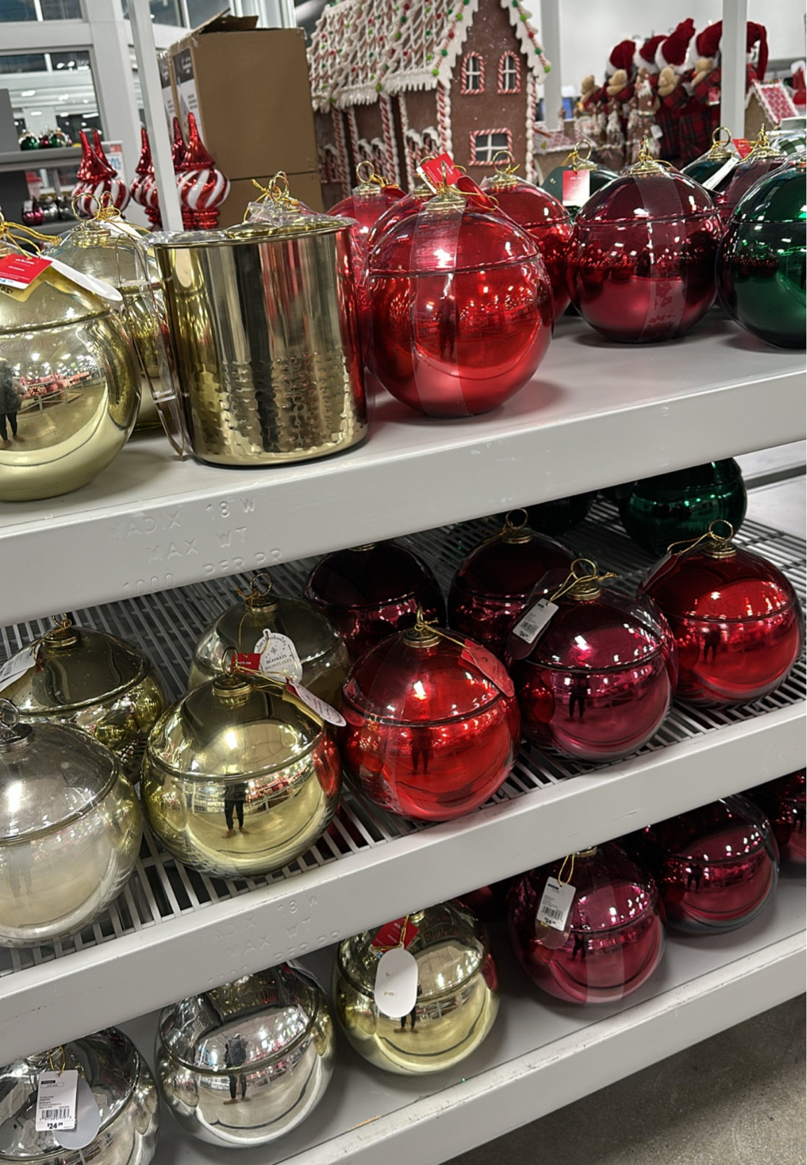 Jumbo holiday candles! Grabbed the cranberry scent which smells amaze! 

50% off! 

#LTKHoliday #LTKGiftGuide #LTKSaleAlert