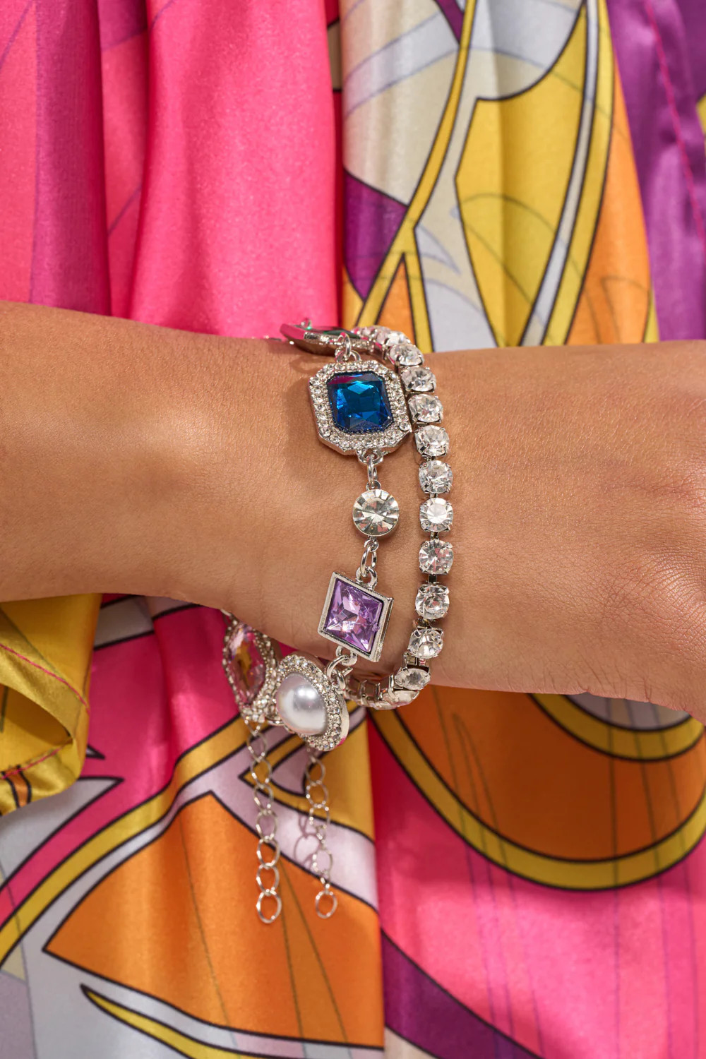 QUEEN APPROVED BRACELET SET | AKIRA