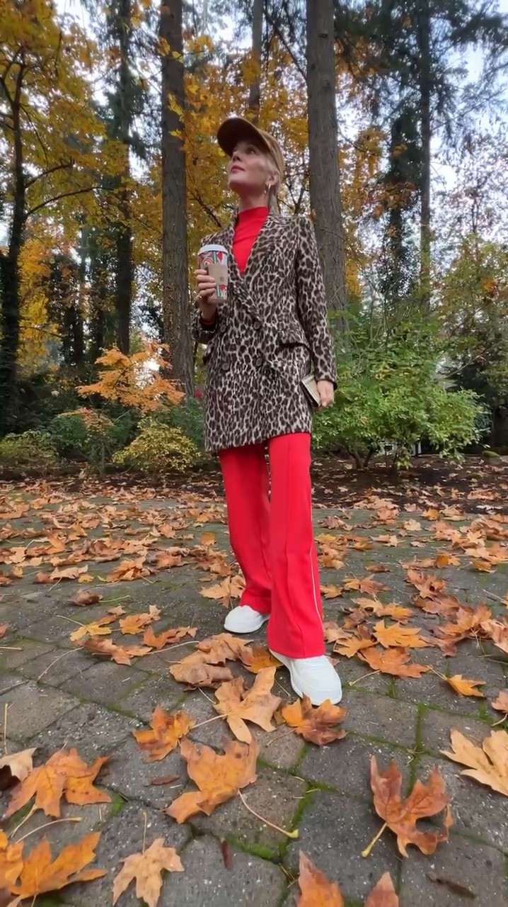 Red is a favorite for fall and this cozy look from Athleta is great for all day wear! Paired here with a bold patterned jacket, and sneakers 🐆 Comfy, cozy fall vibes! 

Fall, fall fashion, over 50 ltk style, athleta, cozy fall vibes

#LTKStyleTip #LTKSeasonal #LTKOver40