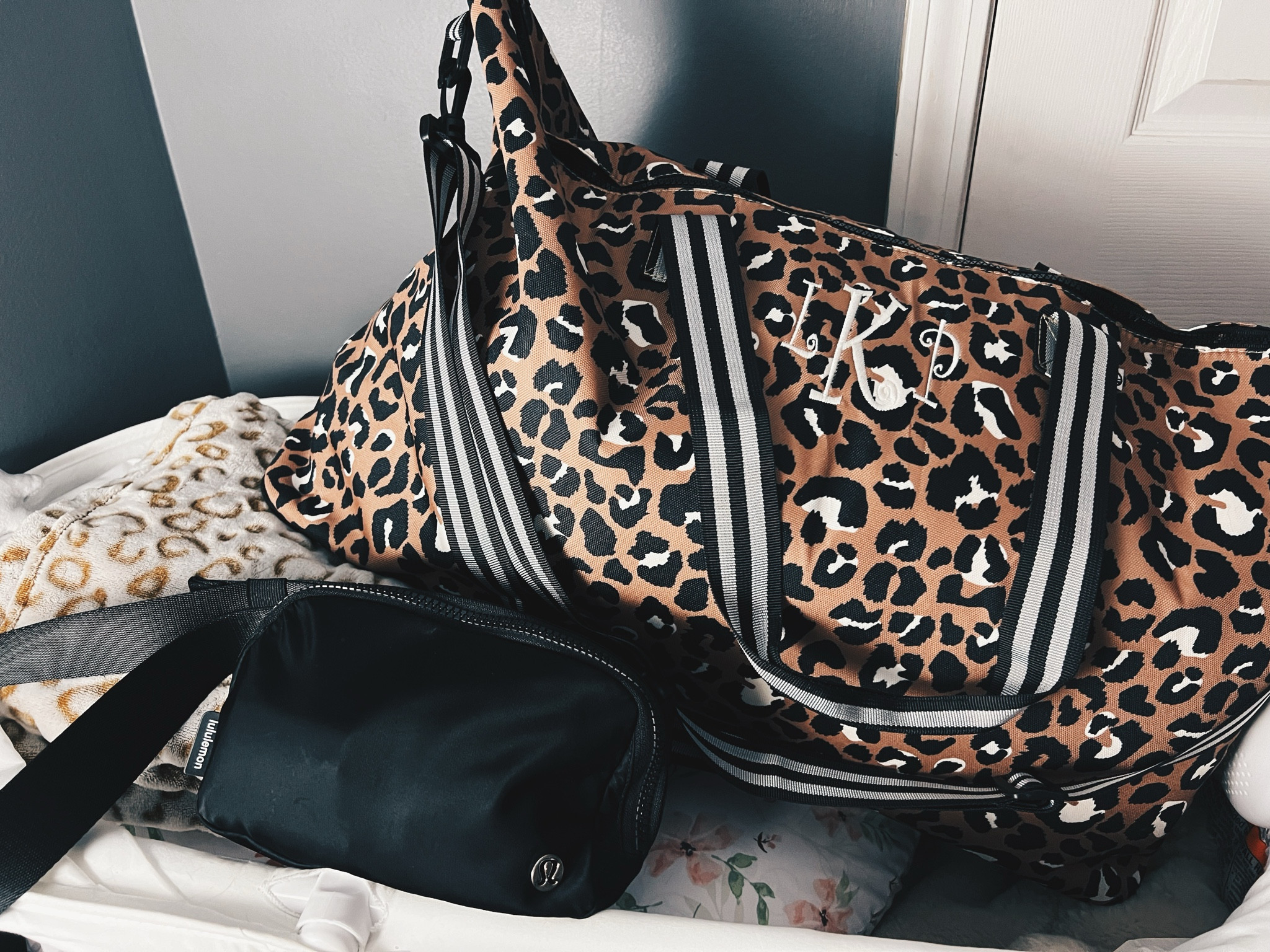now that we are sooo close to meeting our baby girl, we are getting things packed and this bag is my absolute favorite!! so spacious! + can’t forget my lulu belt bag! 

#LTKfamily #LTKMostLoved #LTKtravel